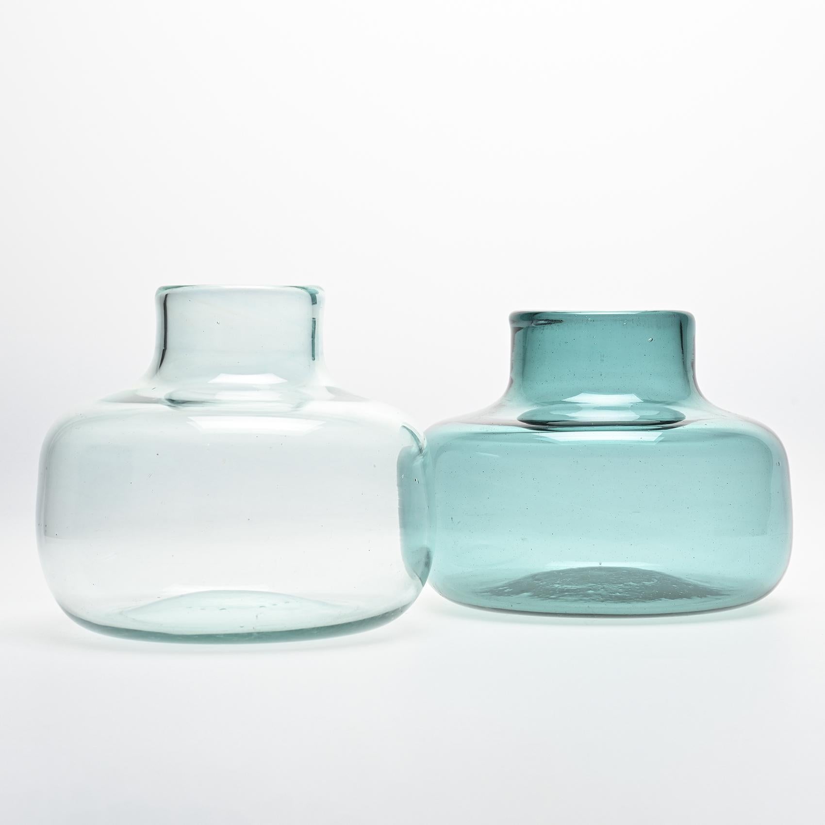 
 Pair of vases by the talented French artist Claude Morin, a major figure in the revival of glass art in France. Settled in Dieulefit in the 1970s, he refined his techniques there and developed a distinctive formal language of his own.

Each vase