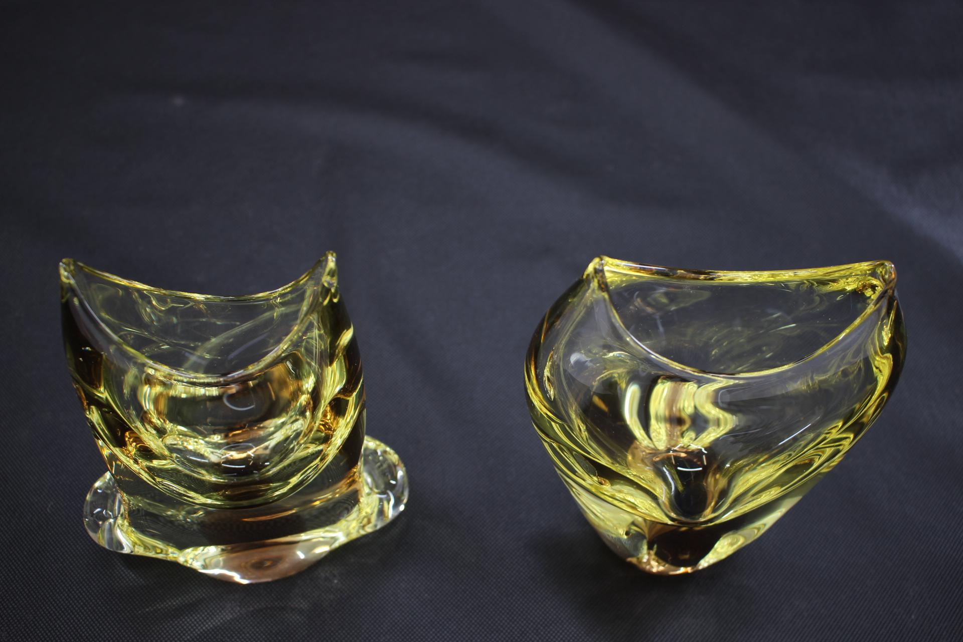 Mid-20th Century Set of Two Vases/Železnobrodské Sklo, 1960s For Sale