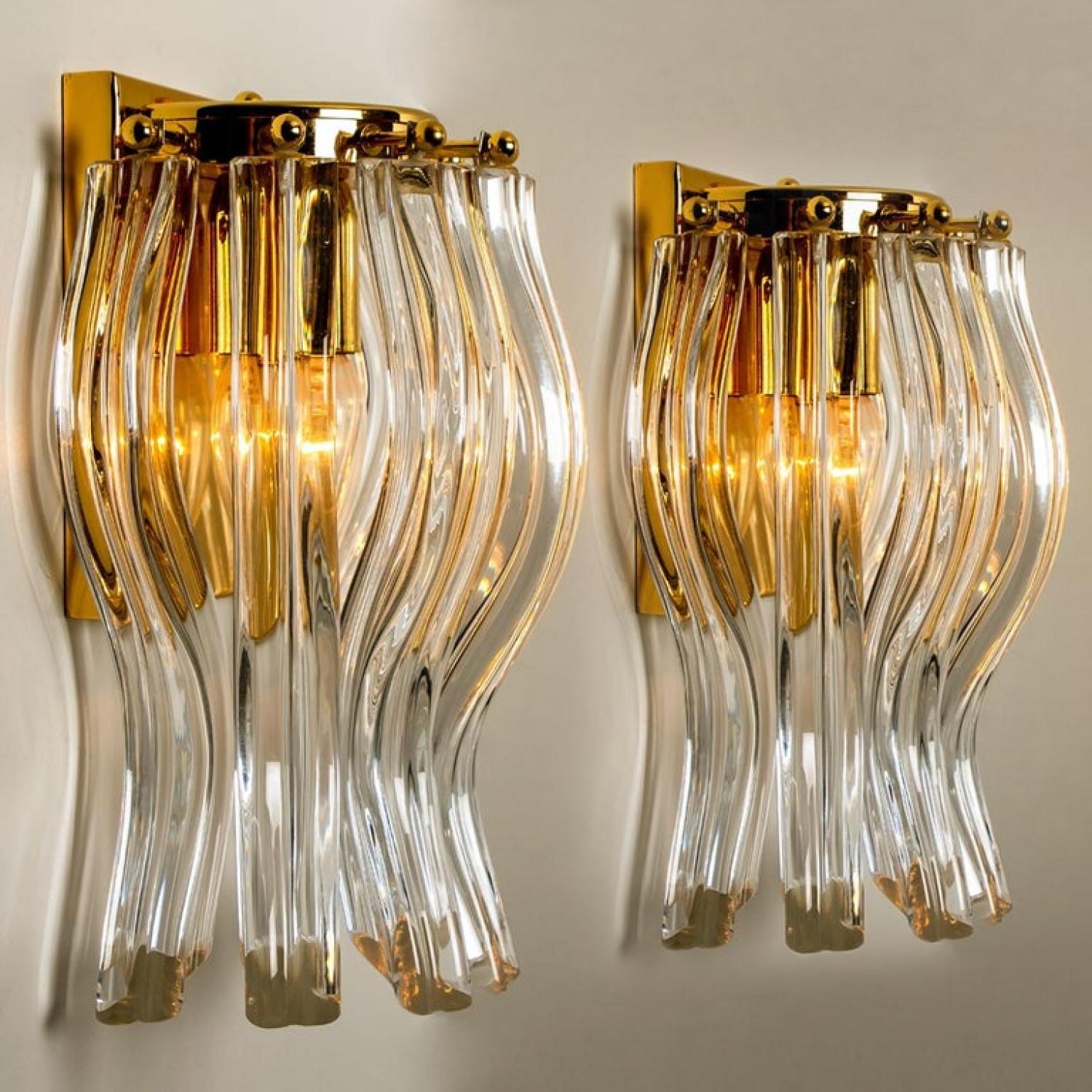 Art Deco Set of Two Venini Style Murano Glass and Gilt Brass Sconces, Italy For Sale