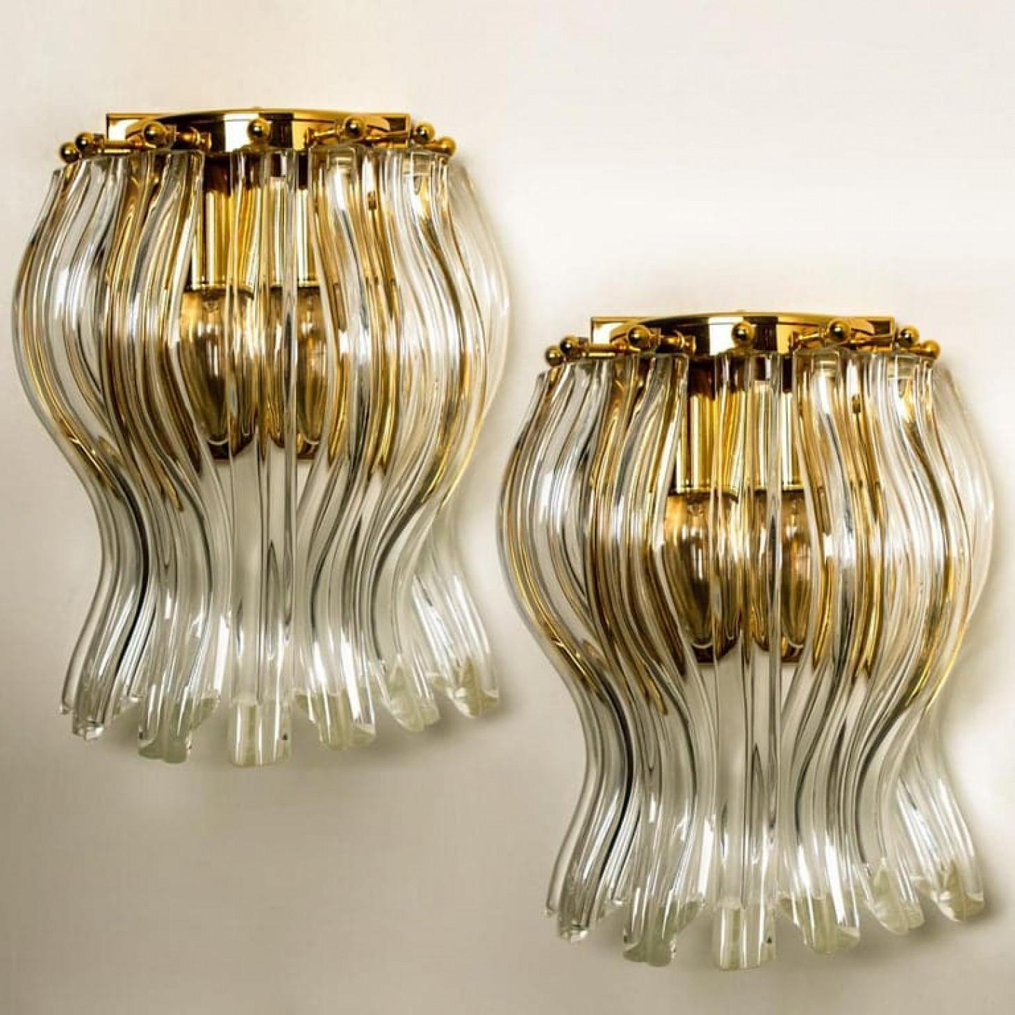 Set di due sconsigliere in vetro di Murano e ottone dorato in stile Venini, Italia In condizioni buone in vendita a Rijssen, NL
