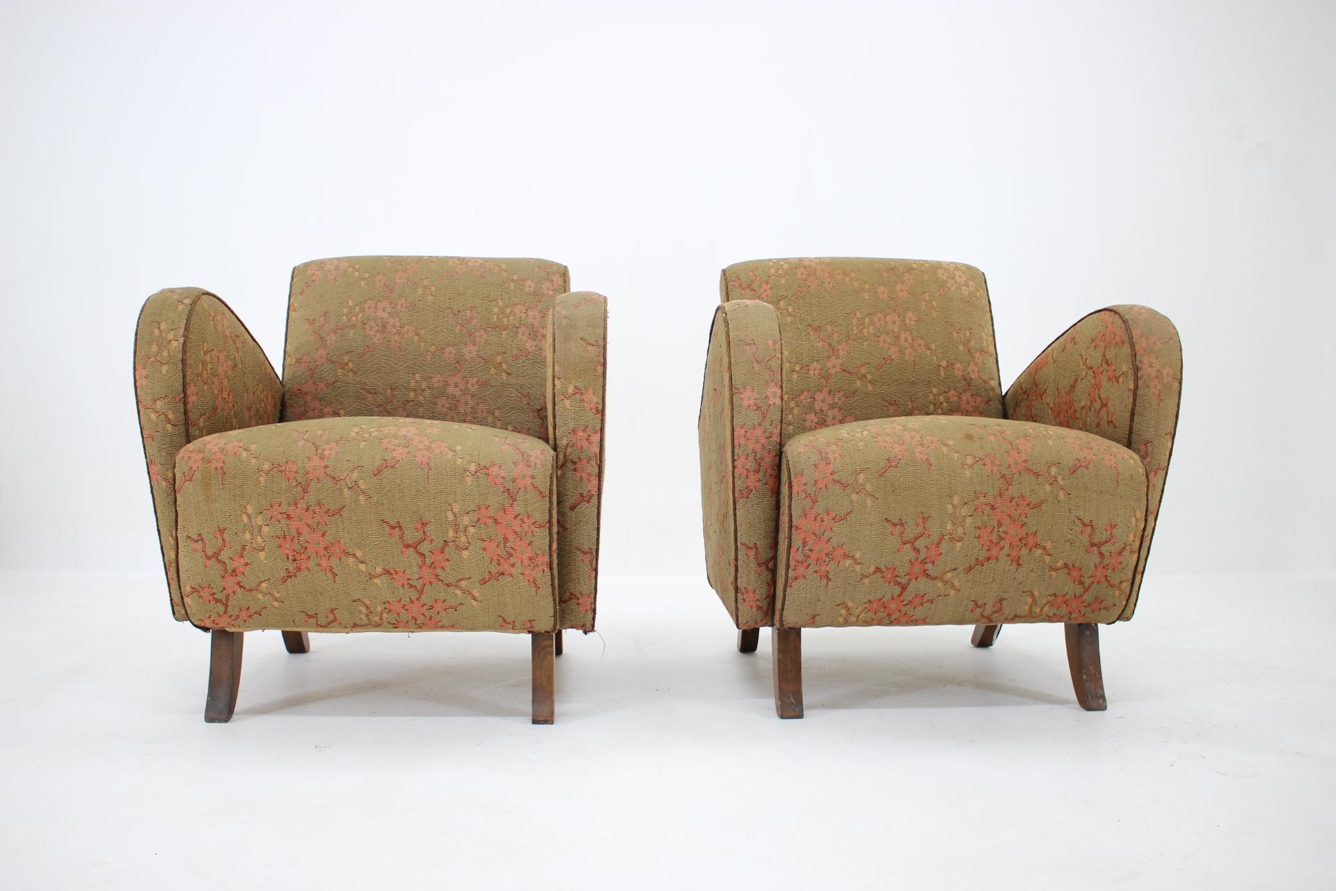 Mid-20th Century Set of Two Very Rare Art Deco Armchairs H-283 by Jindřich Halabala, 1930s