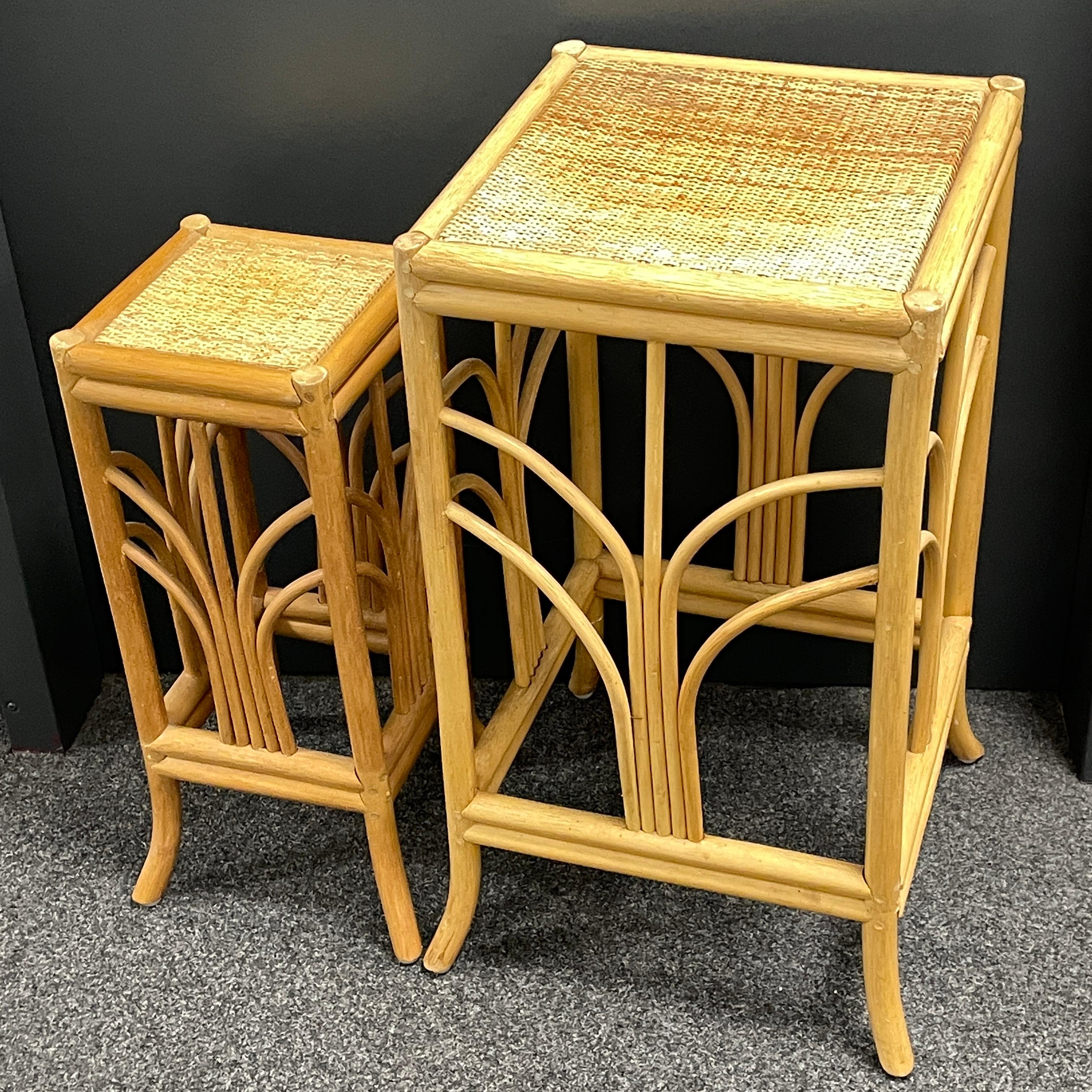 Mid-Century Modern Set of Two Vintage Bohemian Rattan Bamboo Plant Stand Nesting Tables, Italy For Sale