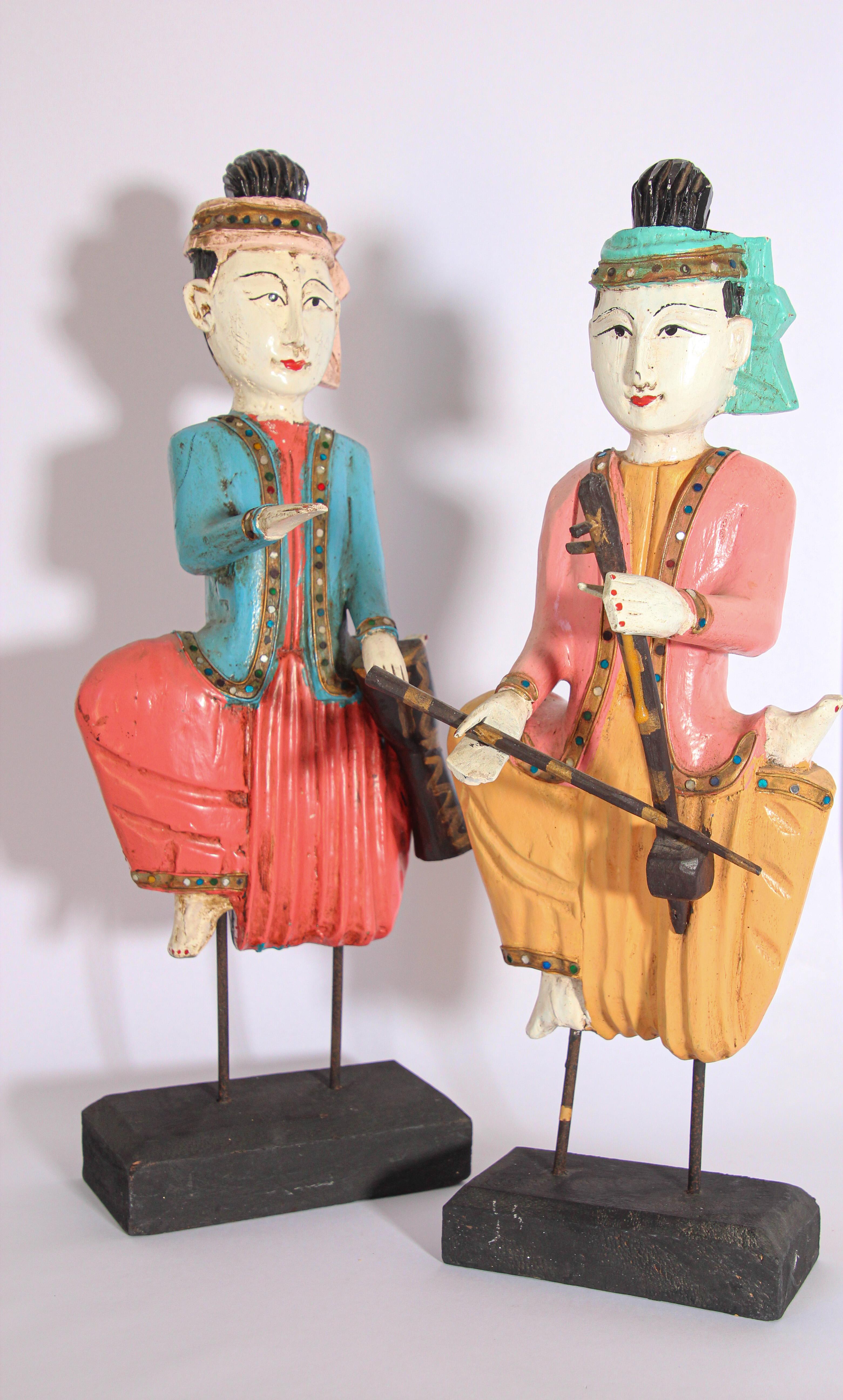Set of Two Vintage Carved Wood Thai Musicians Sculptures on Stand 6