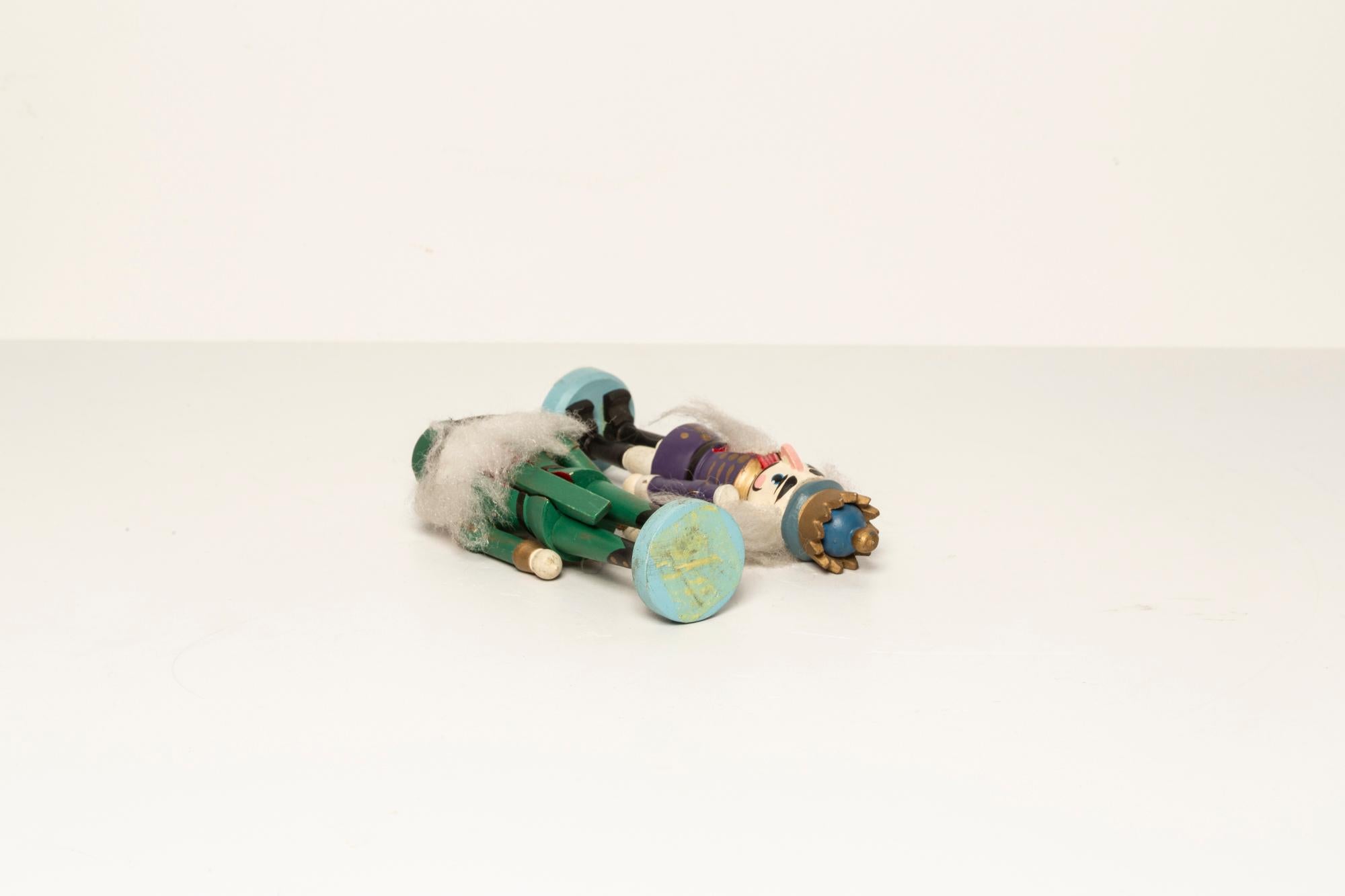 Set of Two Vintage Christmas Small Nutcrackers, Wood, Erzgebirge, Germany, 1970 For Sale 1