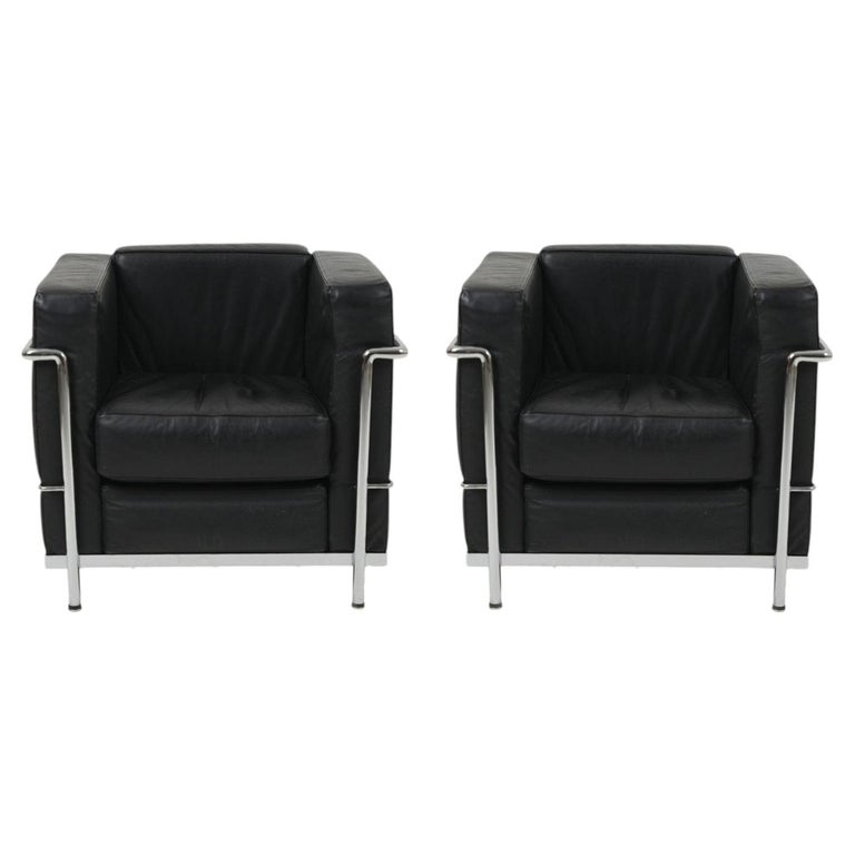 Set Of Two Vintage Le Corbusier LC2 Longue Chair Italy 1980s