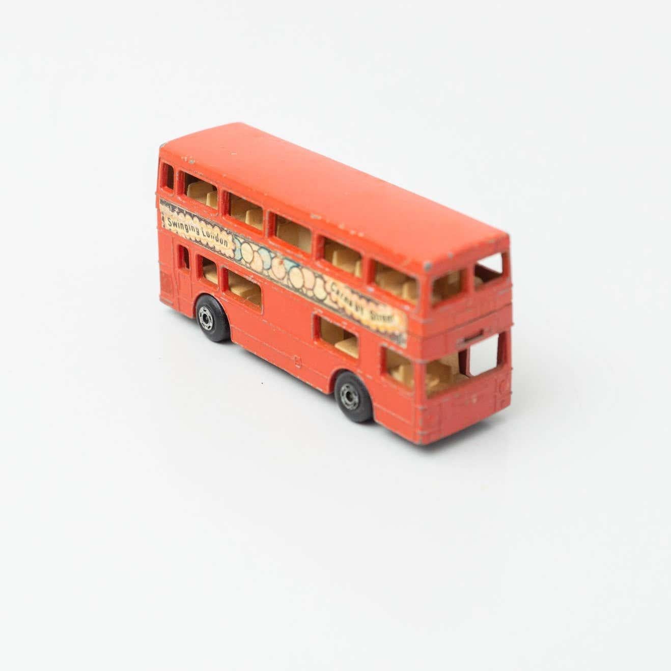 Metal Set of Two Vintage London Bus Match Box Car Toys, circa 1960 For Sale
