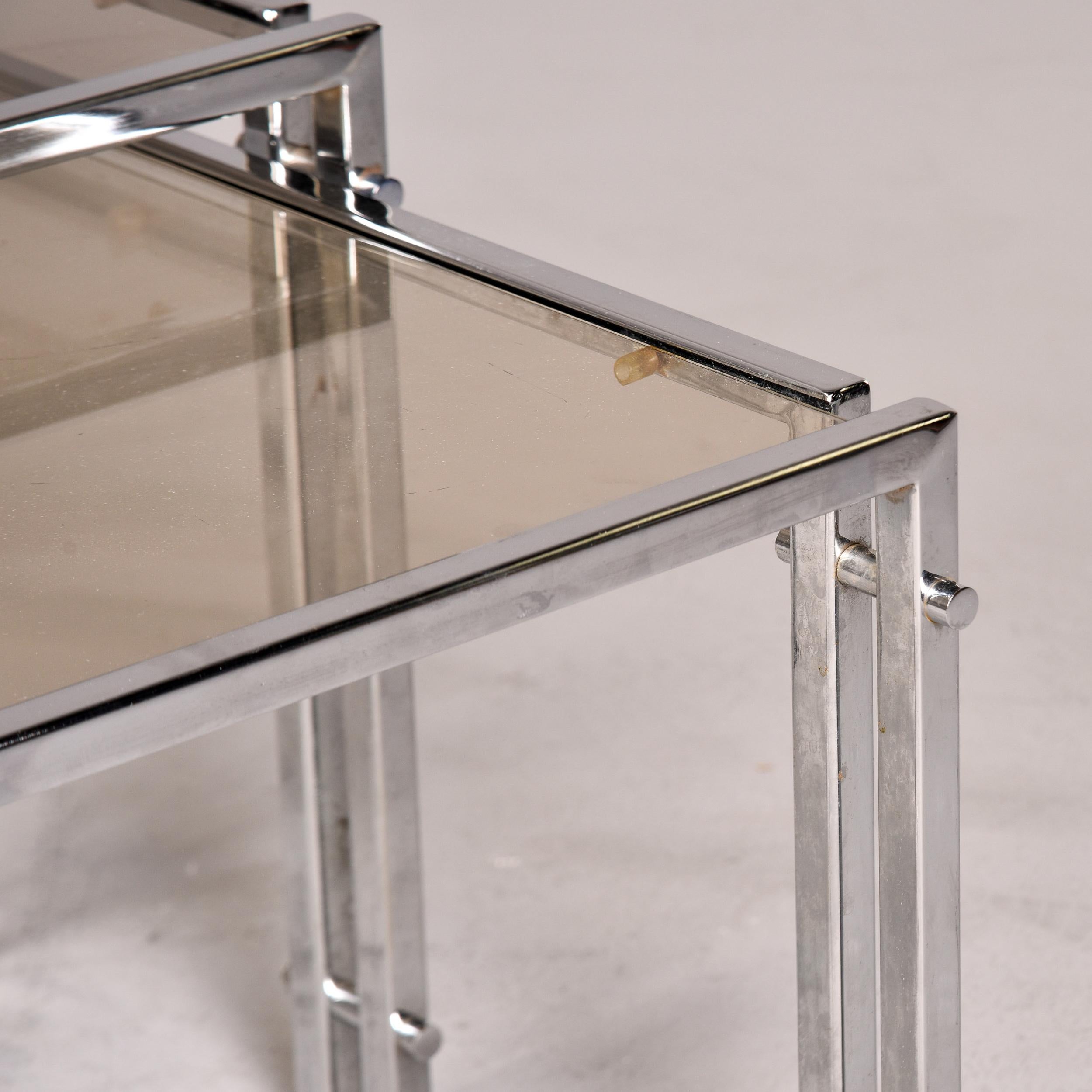 Set of Two Vintage Nesting Tables with Chrome Frames and Pale Smoke Glass Tops For Sale 7