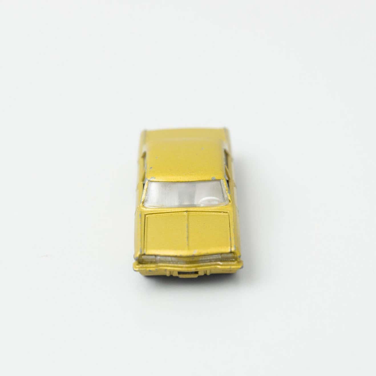 Set of Two Vintage Opel MatchBox Car Toys, circa 1960 For Sale 2