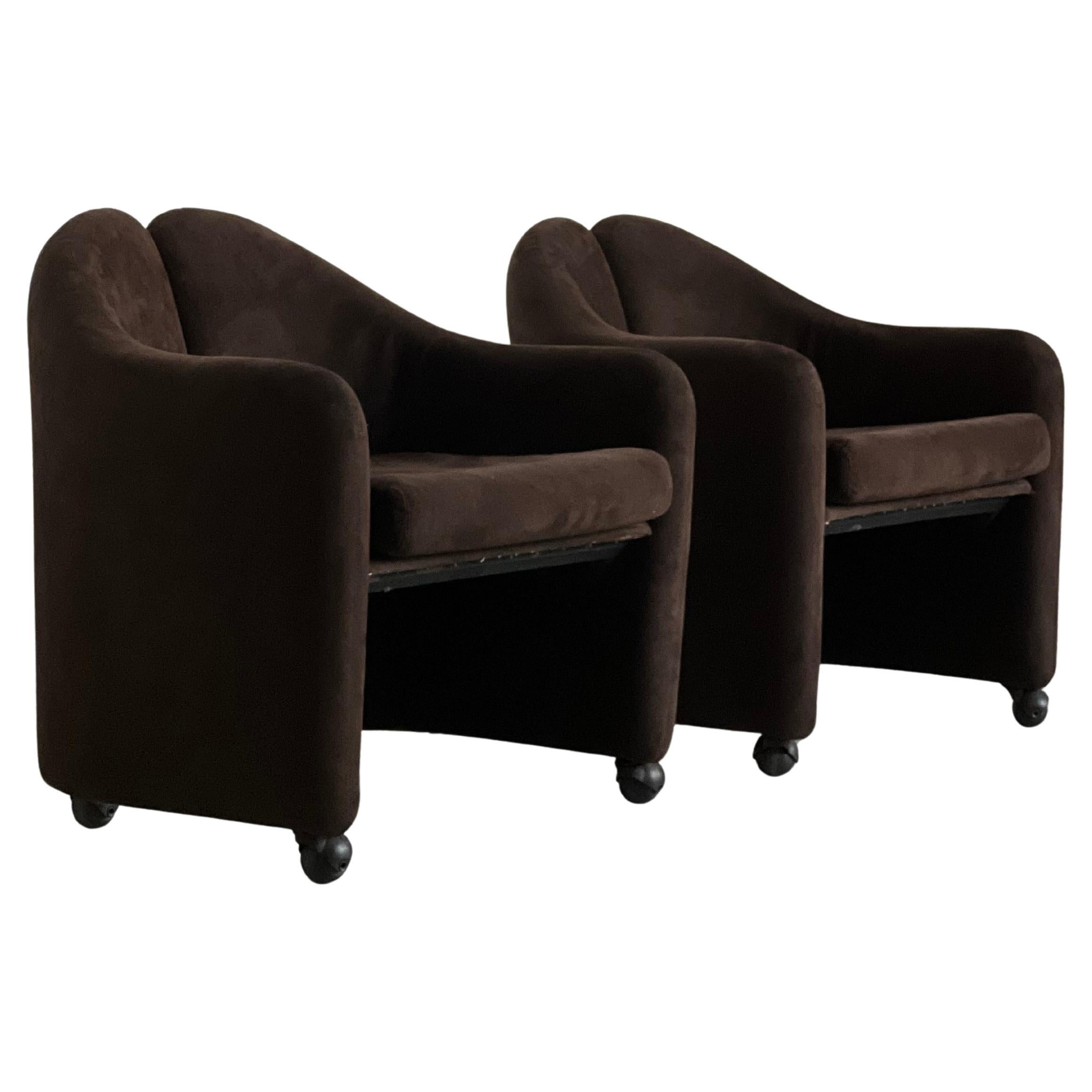Set of Two Vintage P142 lounge chairs by Eugenio Gerli for Tecno