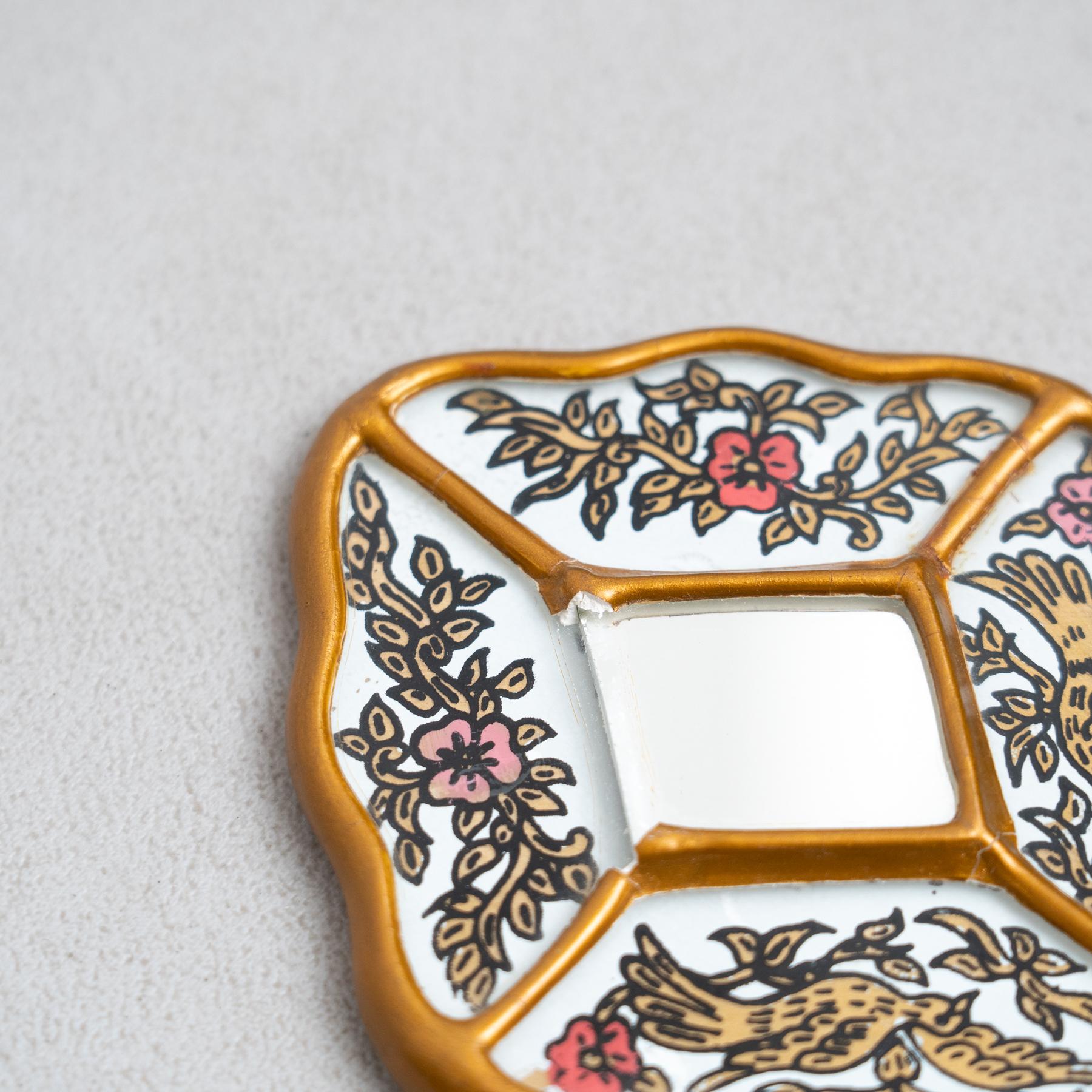 Ensemble de deux miroirs muraux péruviens vintage du milieu du siècle en bois peints à la main en vente 2