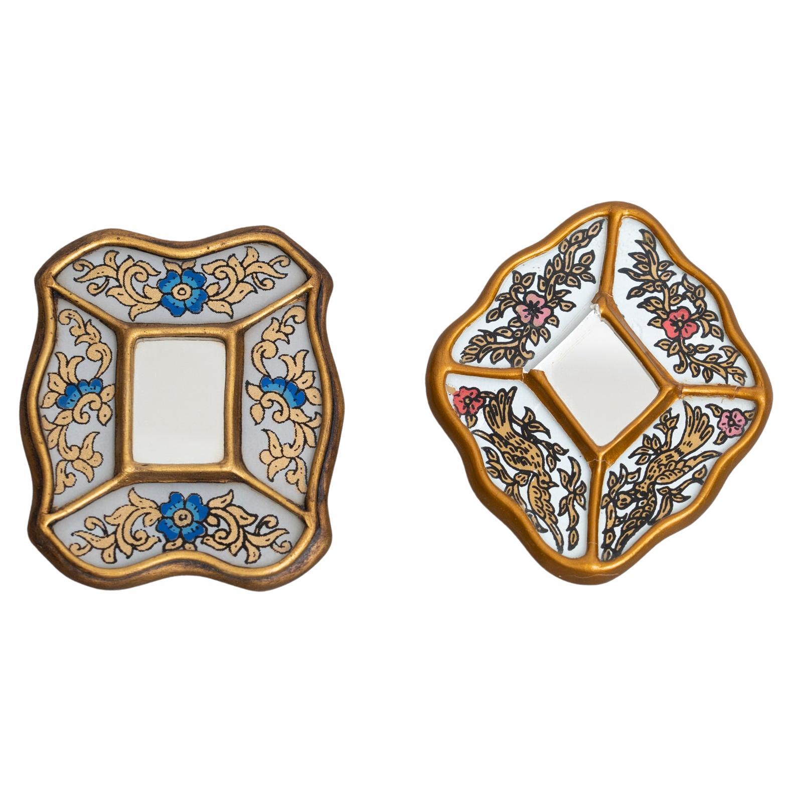 Ensemble de deux miroirs muraux péruviens vintage du milieu du siècle en bois peints à la main