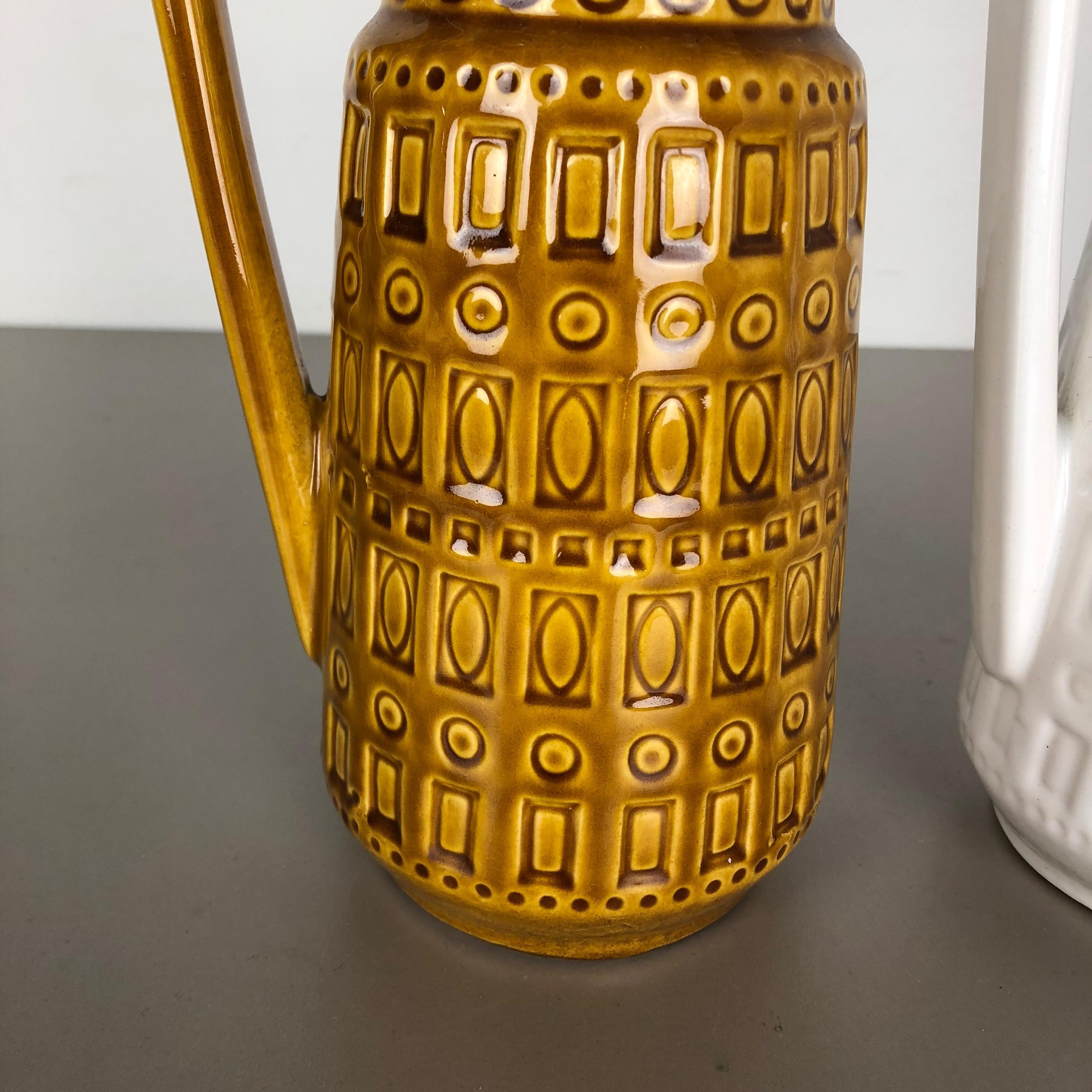 Set von zwei mundgeblasenen glasierten Vintage-Vasen aus Keramik, Scheurich, Deutschland, 1970er Jahre im Zustand „Gut“ im Angebot in Kirchlengern, DE