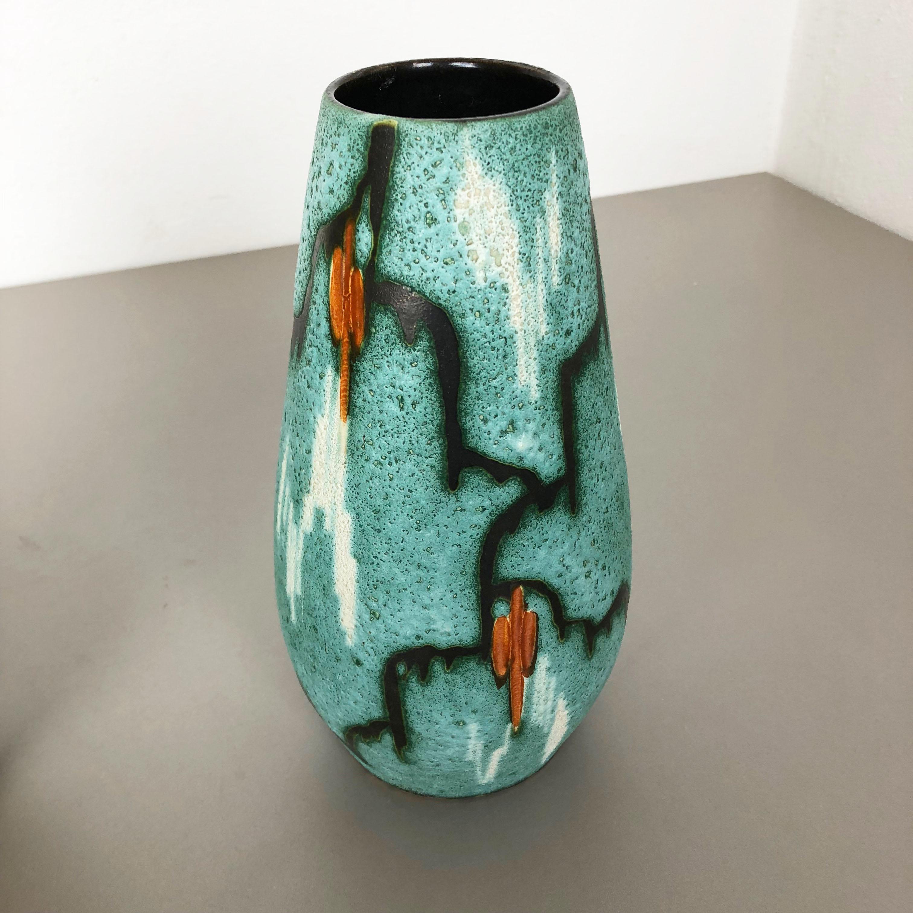 Set von zwei Vintage-Vasen „FOREIGN“ aus Keramik, hergestellt von Scheurich, Deutschland, 1960er Jahre im Angebot 10
