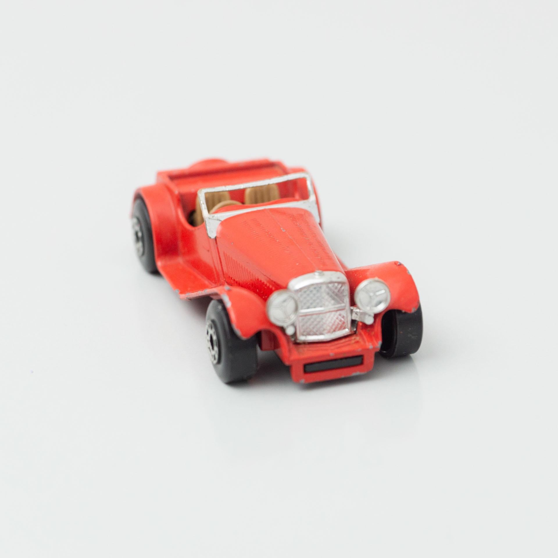 Satz von zwei Vintage Ssico Jaguar Match Box Auto Spielzeug, circa 1960 im Angebot 7