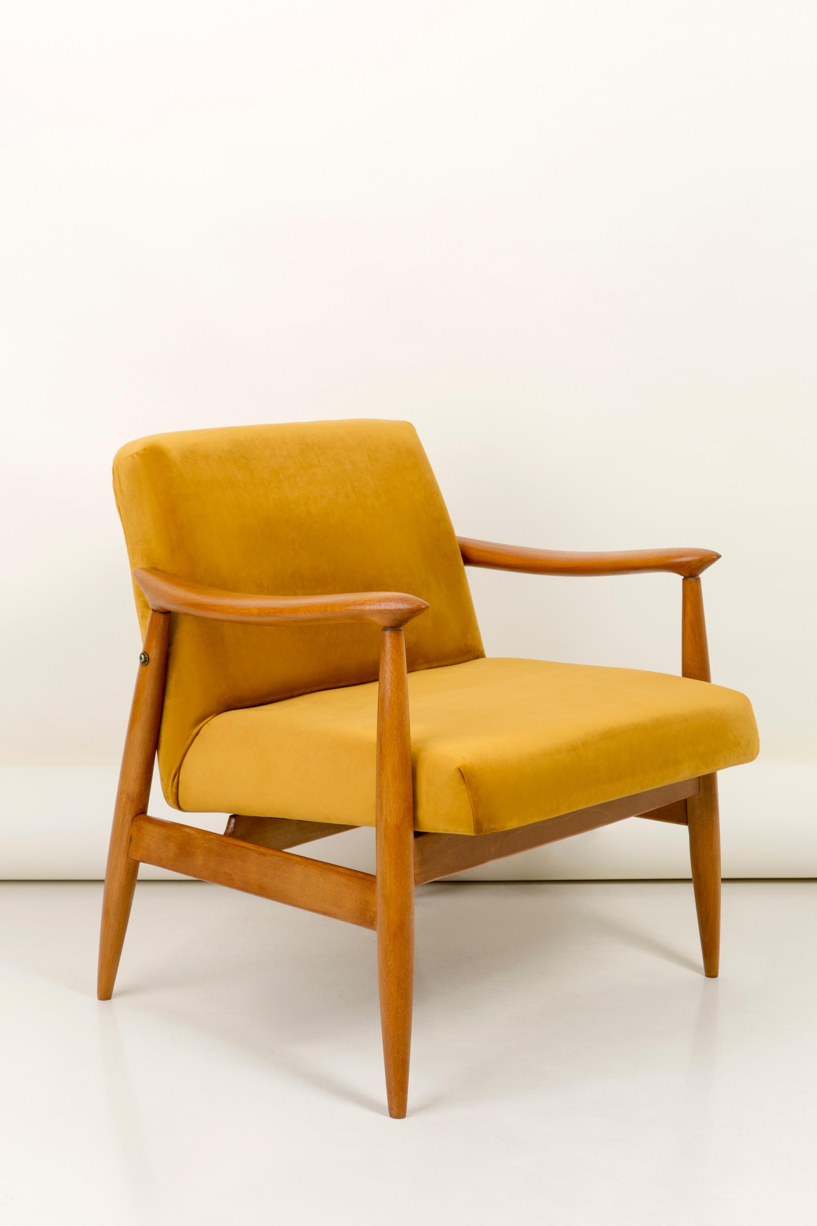 The GFM armchair is an icon of the polish design of the PRL period.

The famous armchair was designed in 1962 by the Polish interior designer and furniture designer 
Juliusz Kedziorek. Produced in the Lower Silesian Furniture Factory in