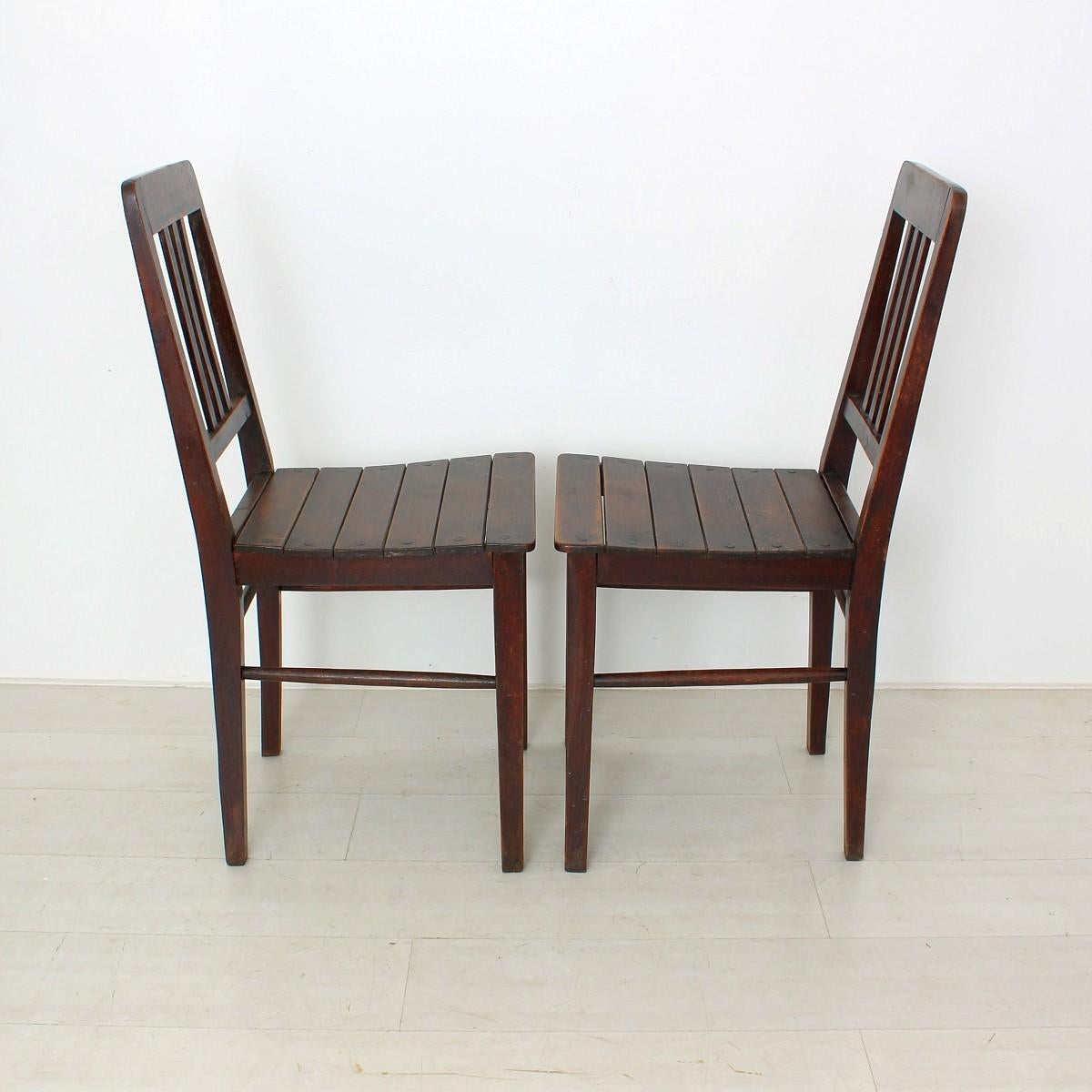 German Set of Two Vintage Wooden Chairs, circa 1920 For Sale