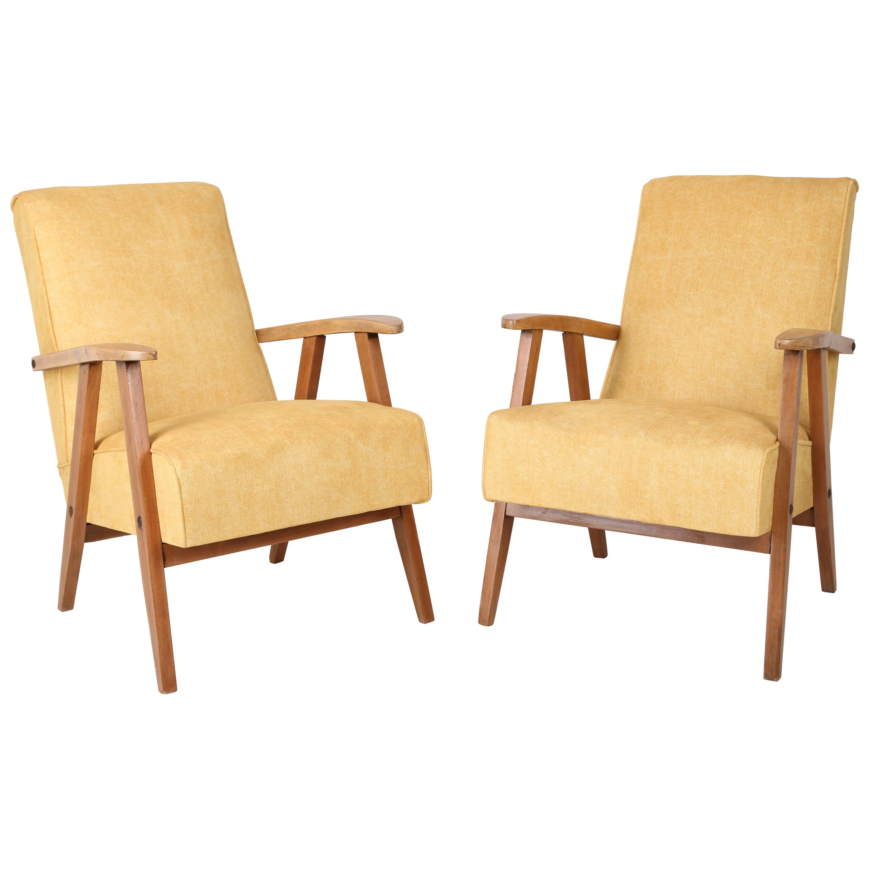 Set of Two Vintage Yellow VAR Armchairs, 1960s For Sale