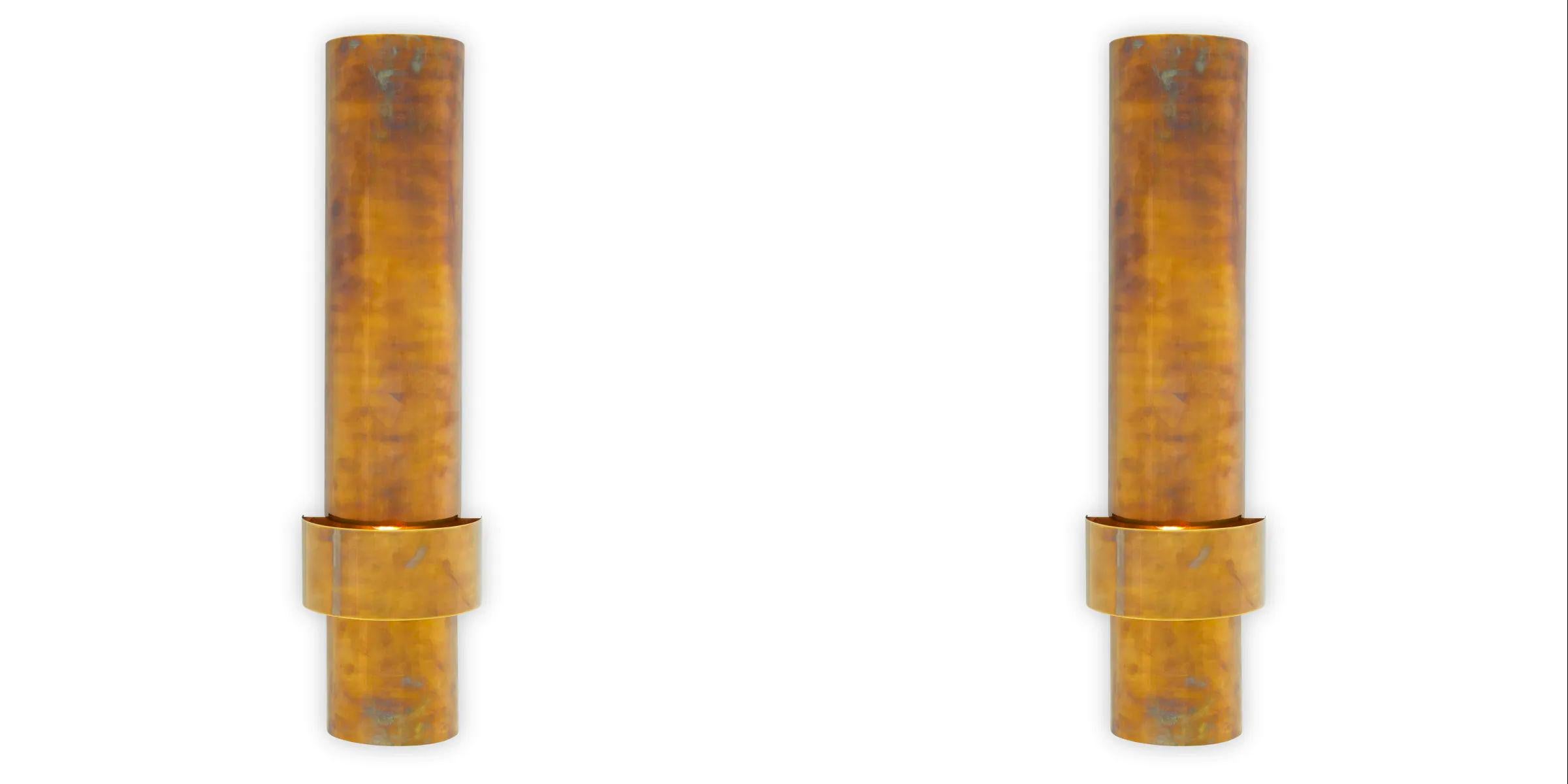 This wall lamp features a vintage brass finish that brings a warm and subtle opulence to any interior. The vintage brass wall lamp is designed to cast a soft and inviting glow, creating an atmosphere of timeless elegance and understated glamour. Its