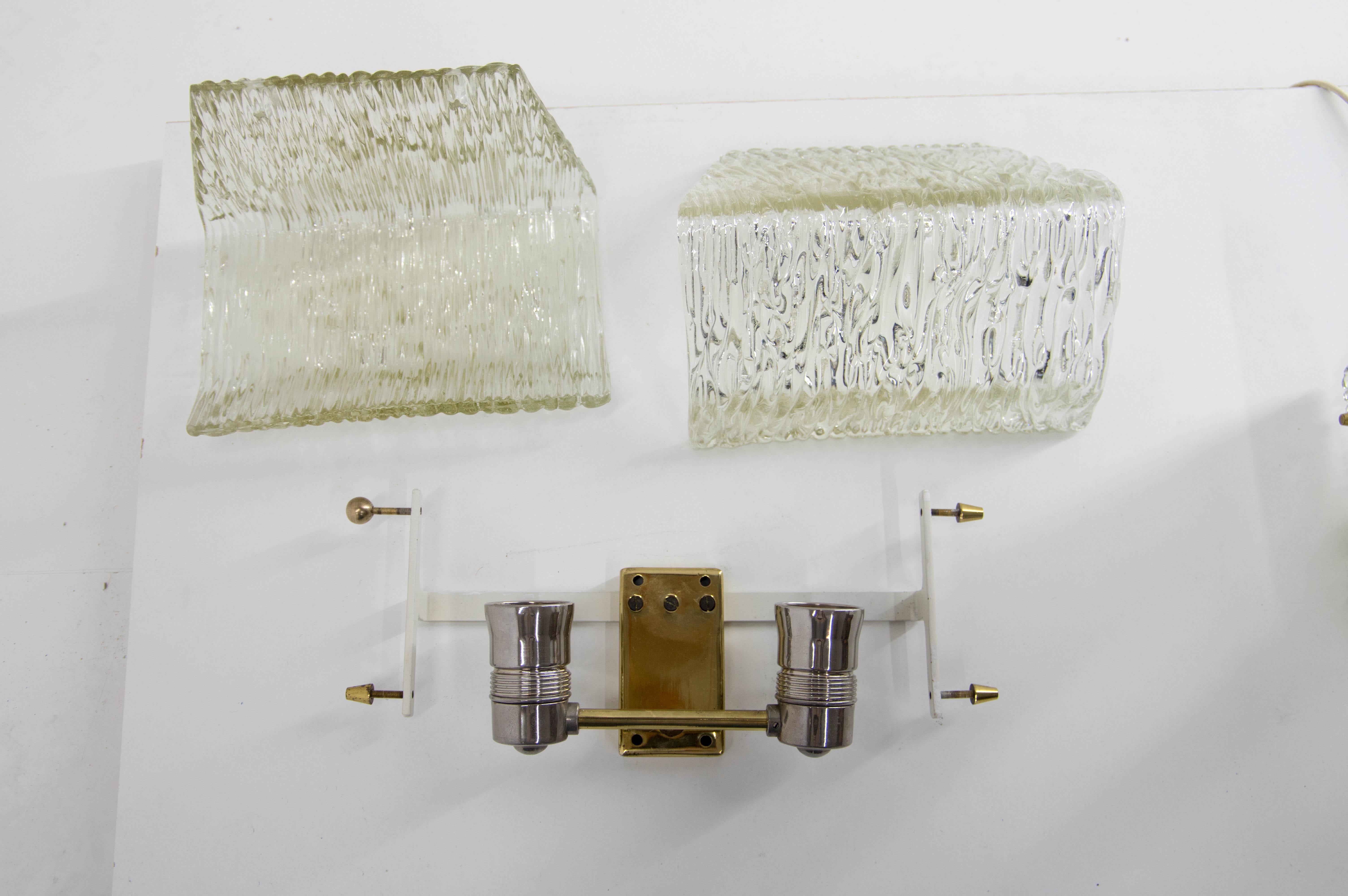 Metà XX secolo Set di due lampade da parete di Kalmar, anni '50 in vendita