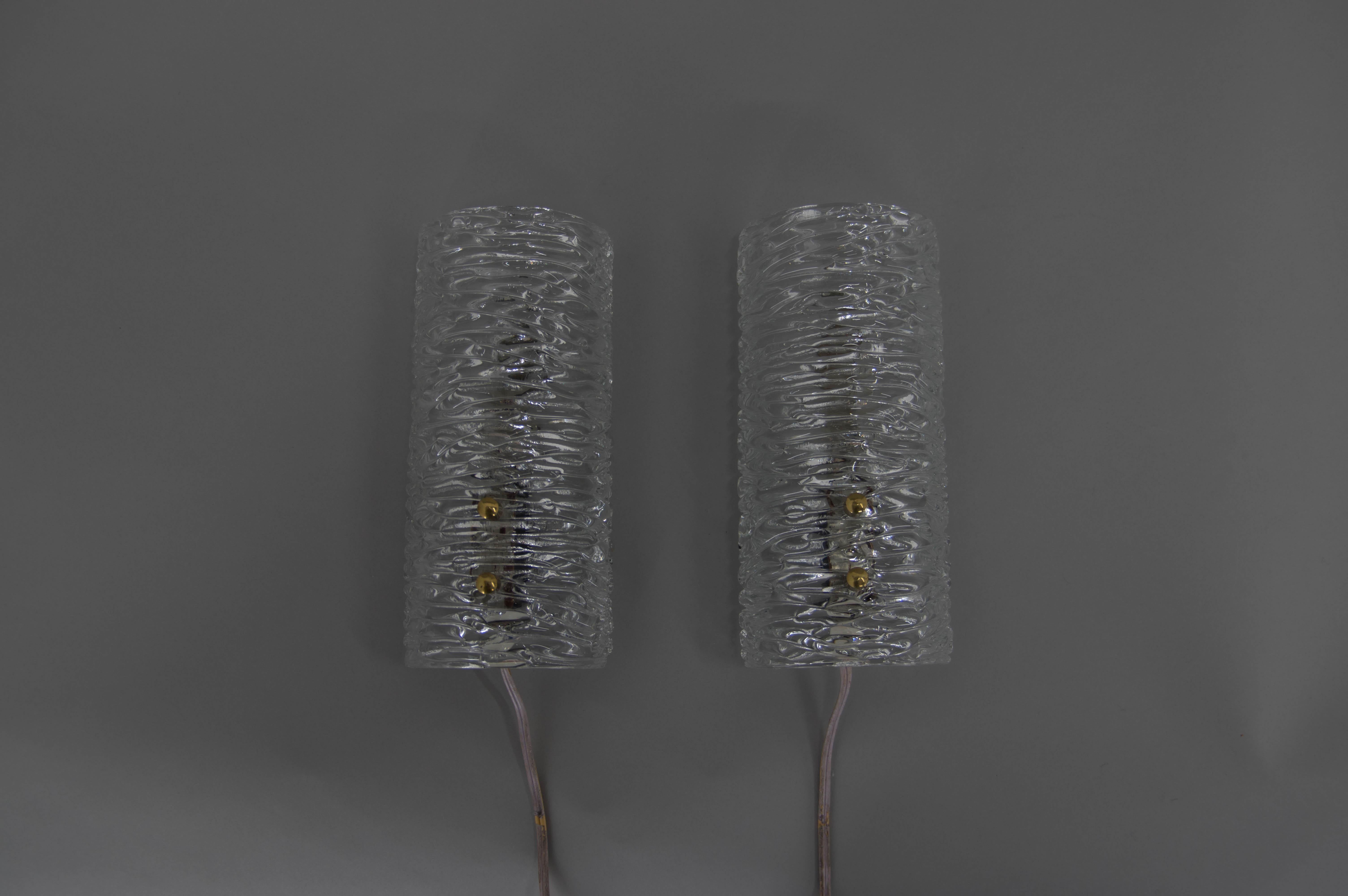 Set of Two Wall Lamps by Kalmar, 1950s For Sale 2
