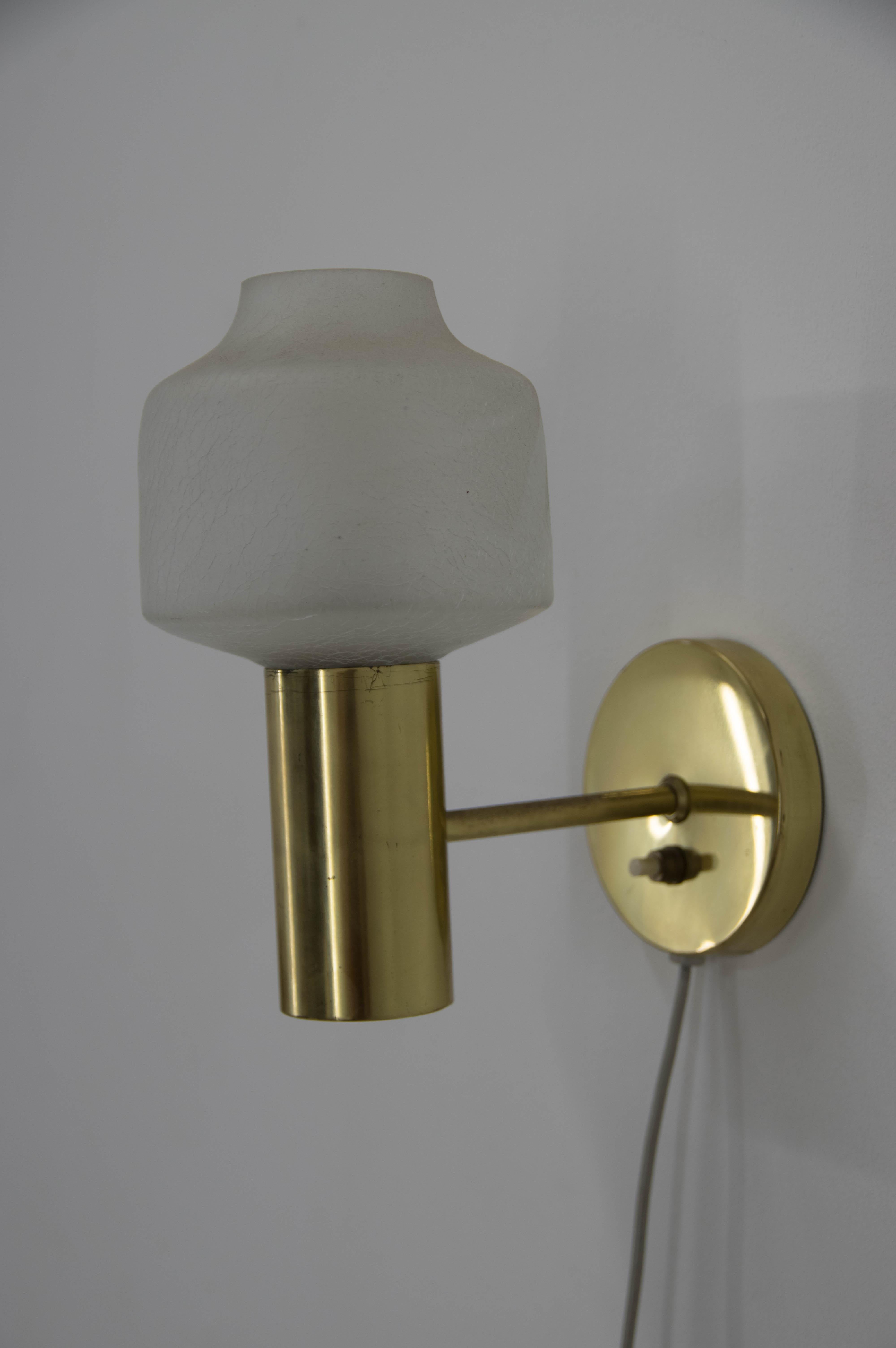 Late 20th Century Set of Two Wall Lamps, Denmark, 1970s For Sale