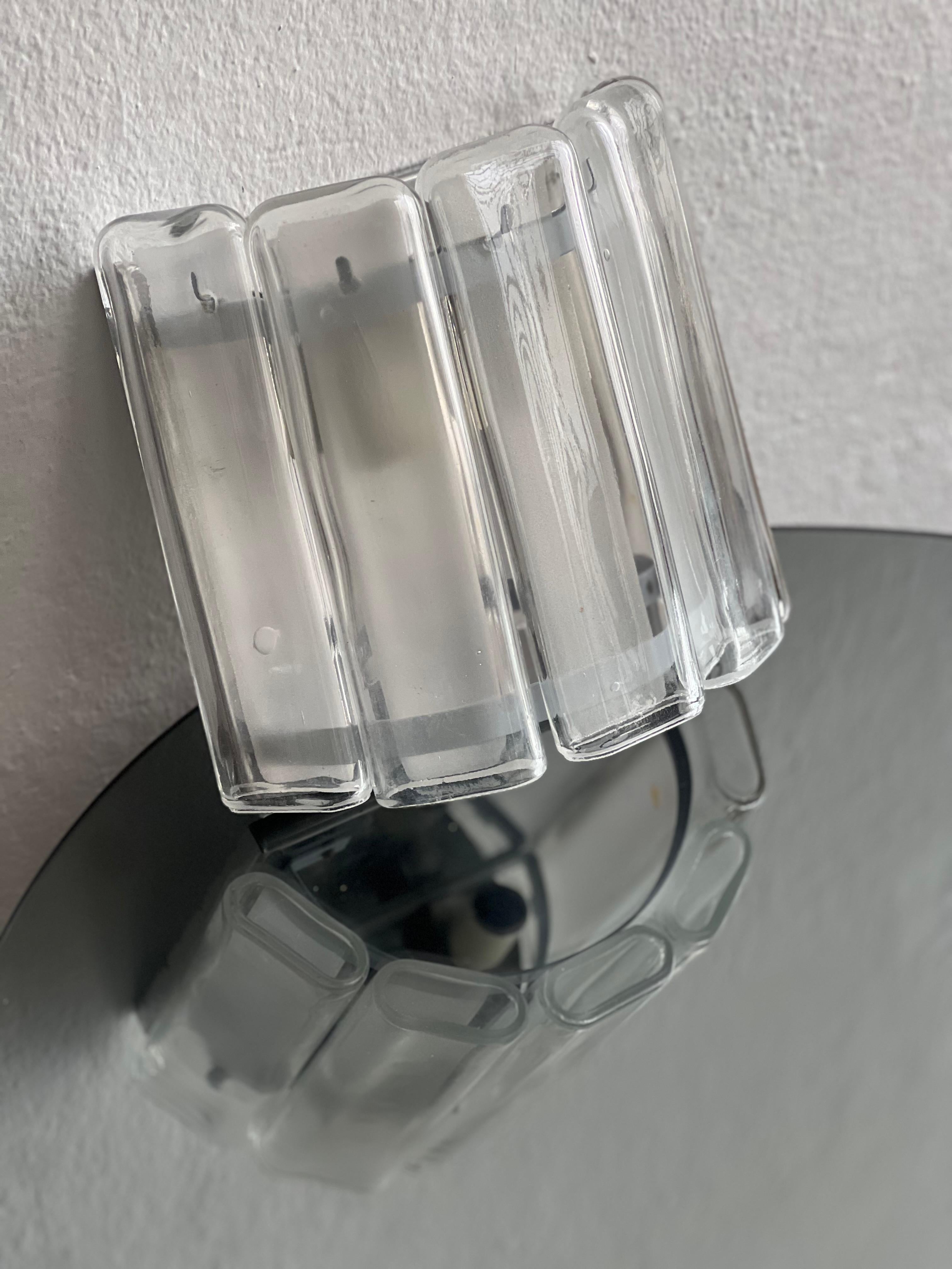 Minimal and sculptural Wall Sconce-Applique  Chromed metal & Murano glass 1970's For Sale 4