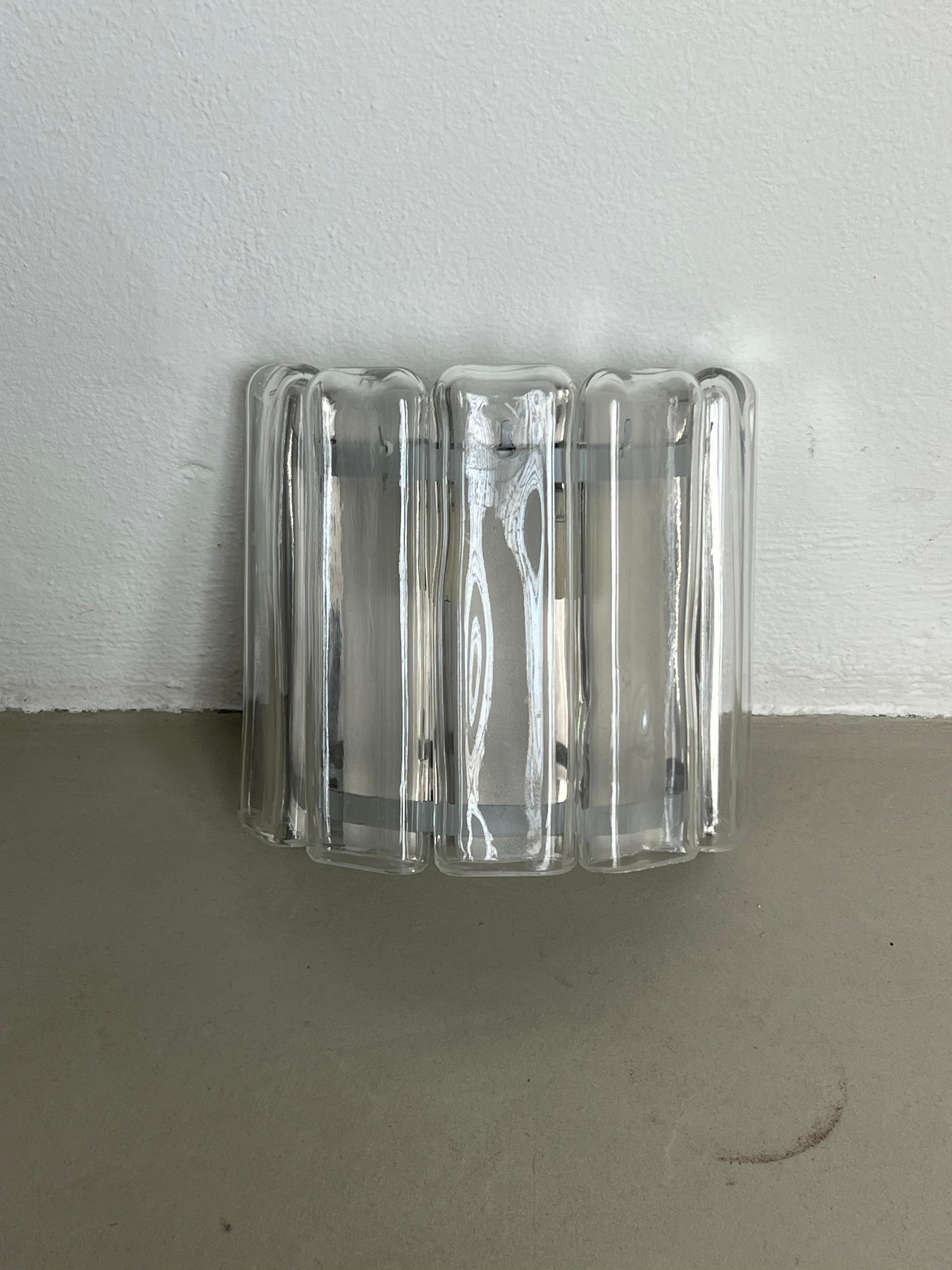 Mid-Century Modern Minimal and sculptural Wall Sconce-Applique  Chromed metal & Murano glass 1970's For Sale
