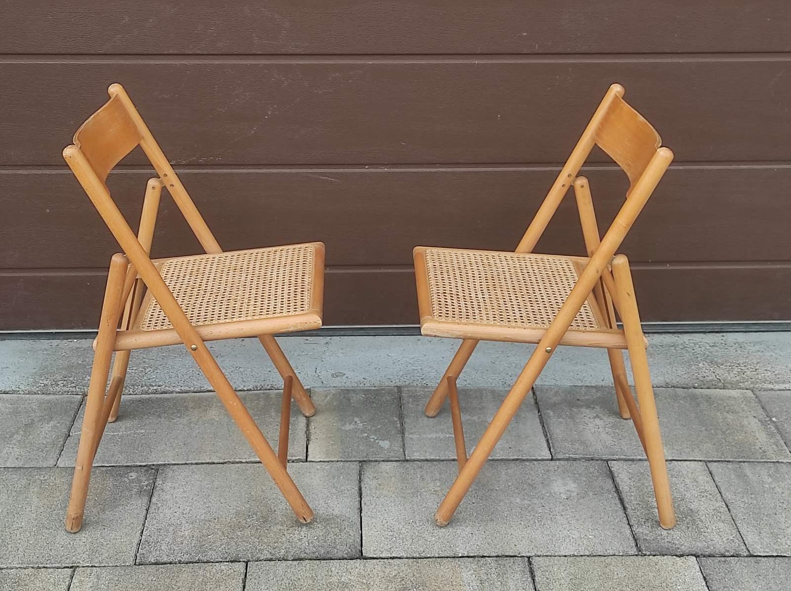 italien Ensemble de deux chaises pliantes en osier Italie des années 1970 en vente
