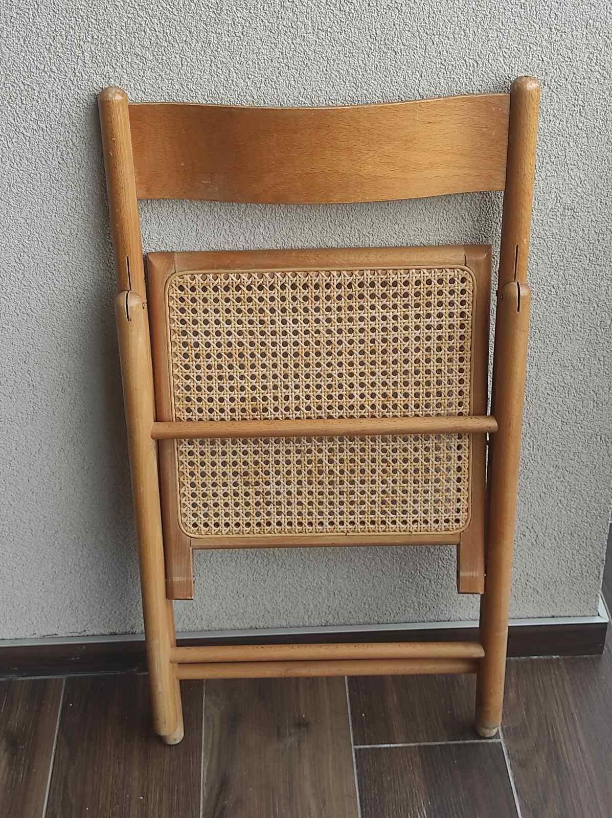 Ensemble de deux chaises pliantes en osier Italie des années 1970 en vente 2