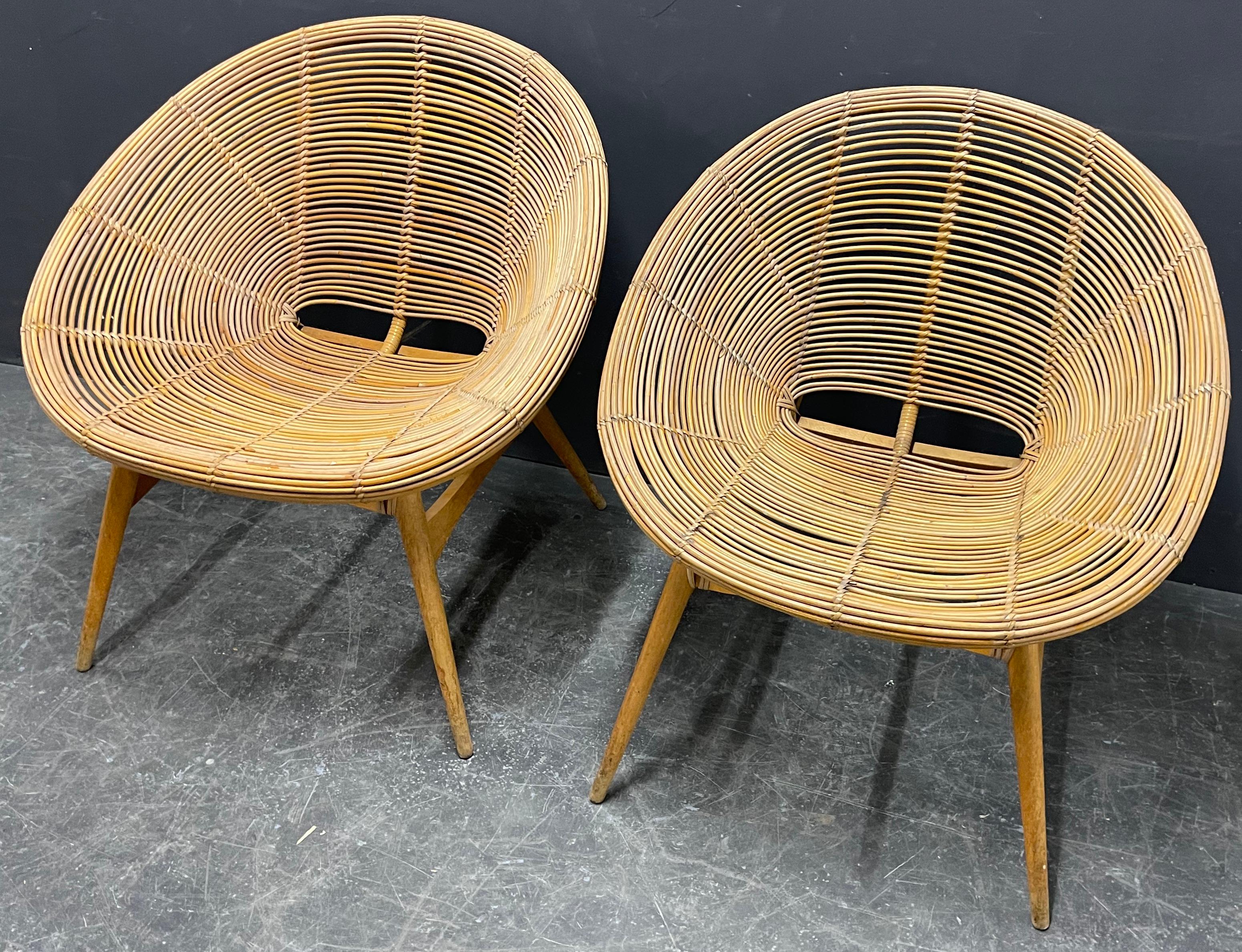 Set of Two Wonderful Bamboo Lounge Chairs In Good Condition For Sale In Munich, DE