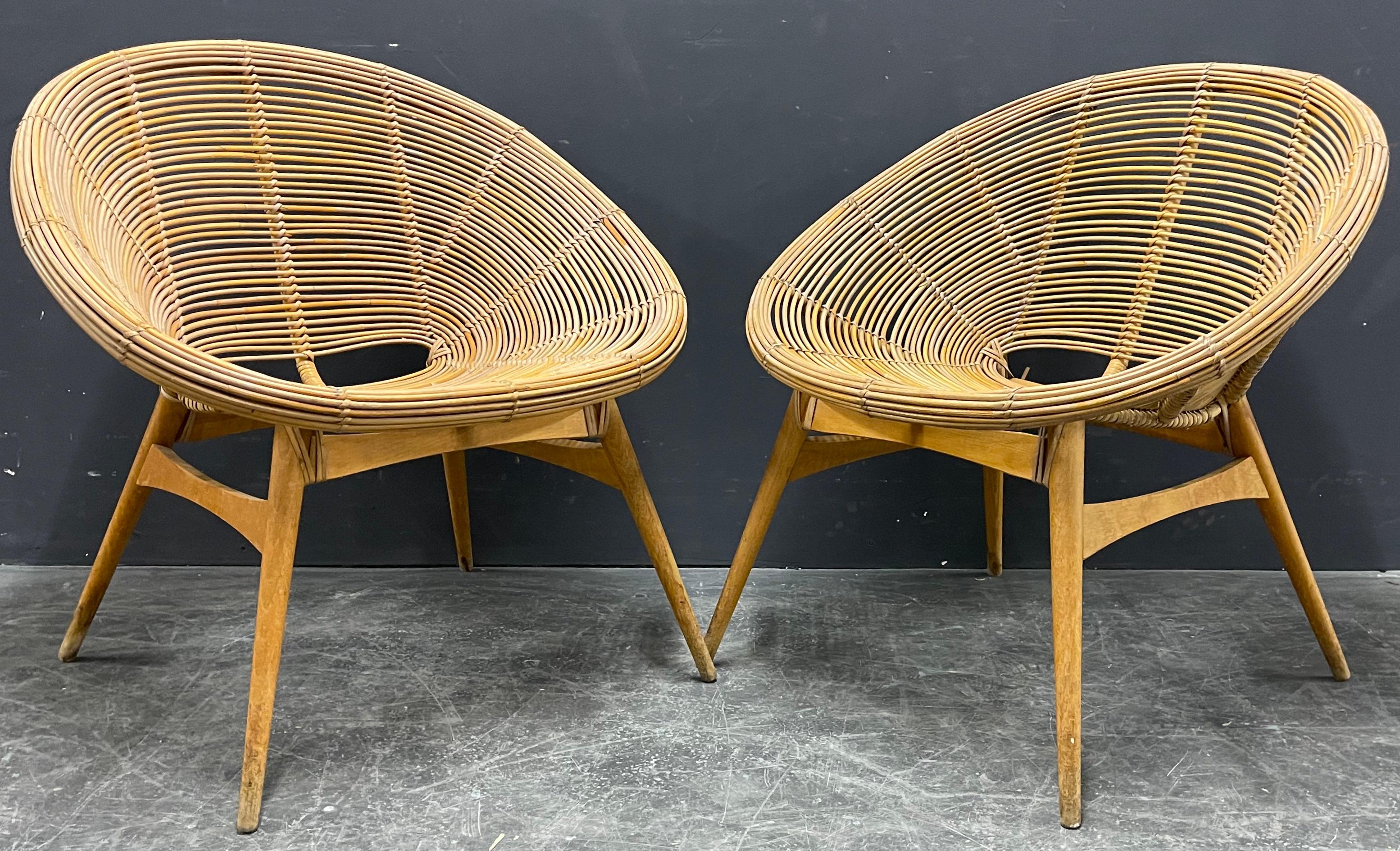 Mid-20th Century Set of Two Wonderful Bamboo Lounge Chairs For Sale