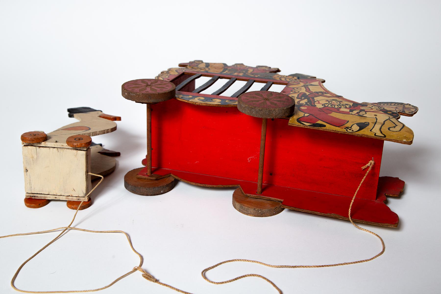 Set von zwei Vintage-Pump-Spielzeugen aus Holz, 20. Jahrhundert im Angebot 6