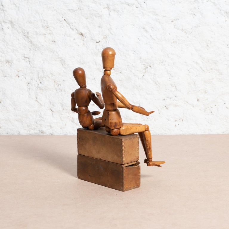 Ensemble de deux mannequins artistiques en bois à nus ovales, vers 1930 En vente sur 1stDibs