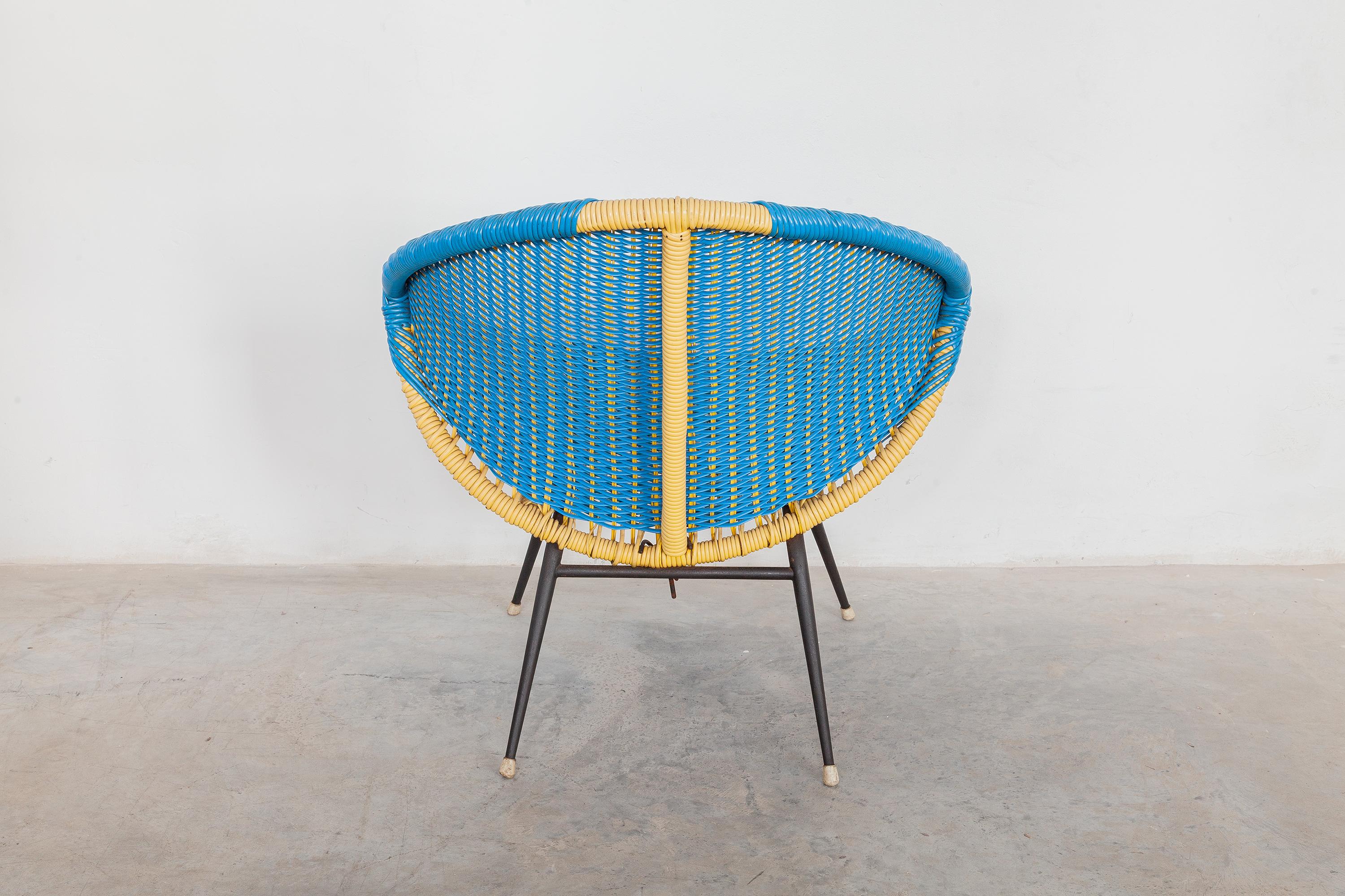 Hand-Woven Set of Two Woven Plastic Wicker 1950s Bucket Chairs in Black and Blue