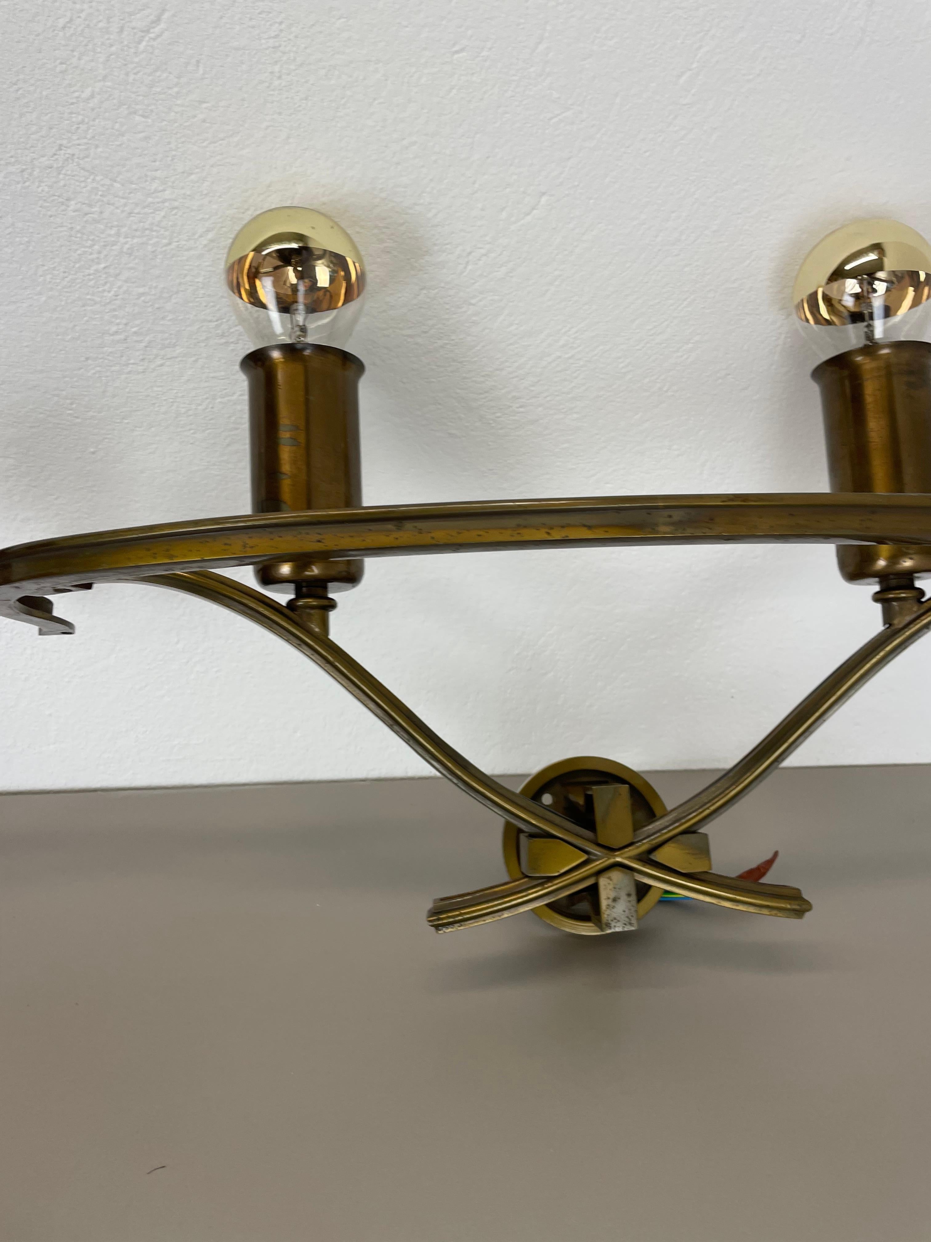 set of two xxl Modernist Brass Floral Theatre Wall Light Sconces, France, 1950 For Sale 3