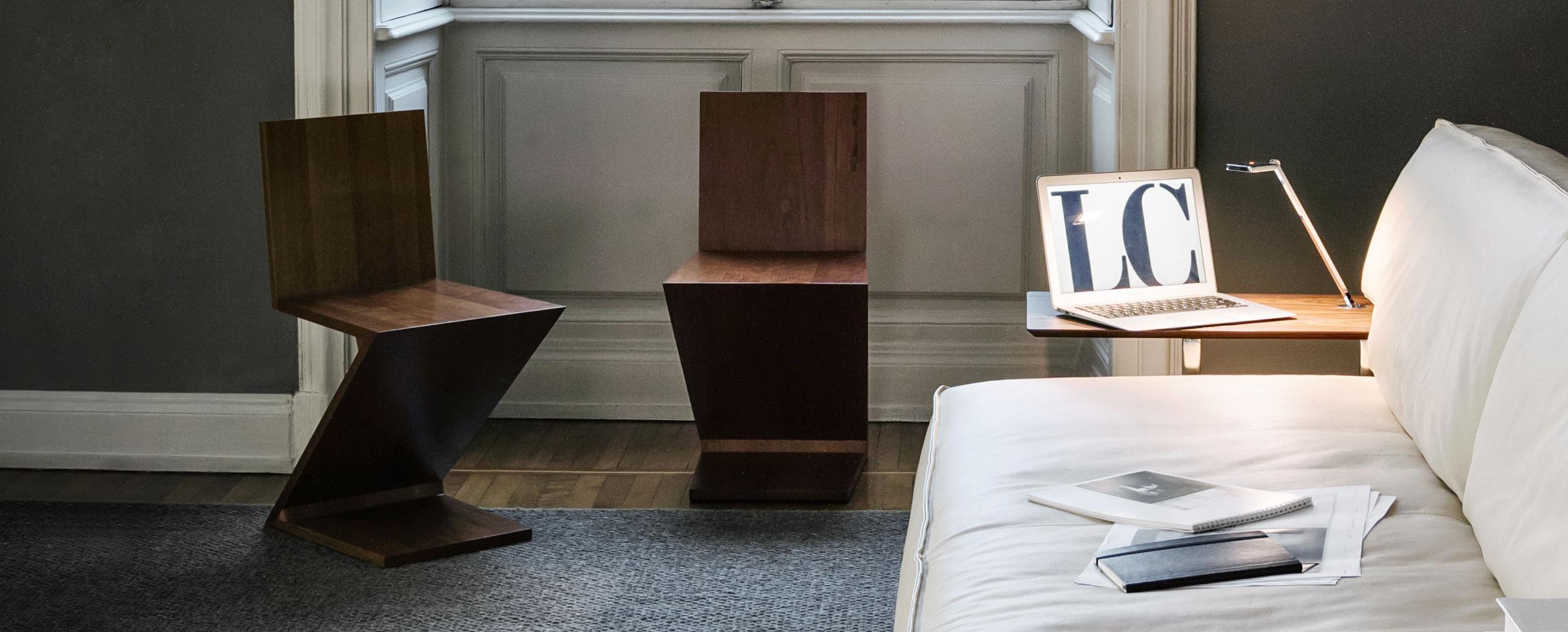 Set di due sedie Zig Zag di Gerrit Thomas Rietveld per Cassina in vendita 5