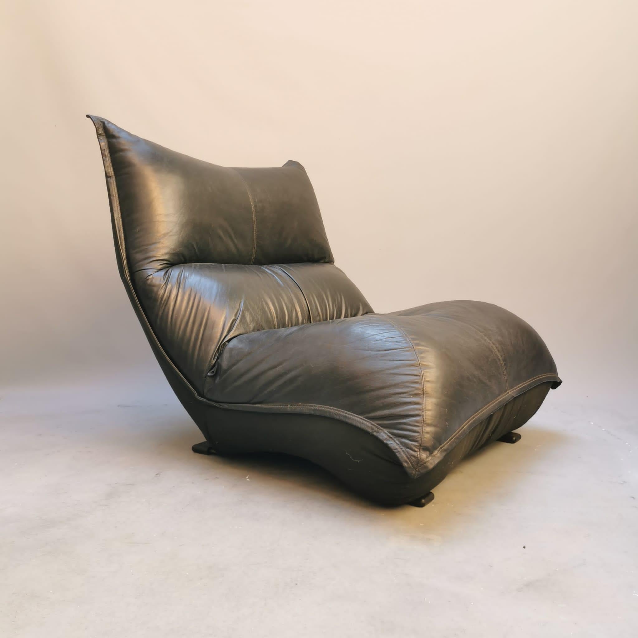Mid-20th Century Zinzolo armchair, Vittorio Varo for Plan For Sale
