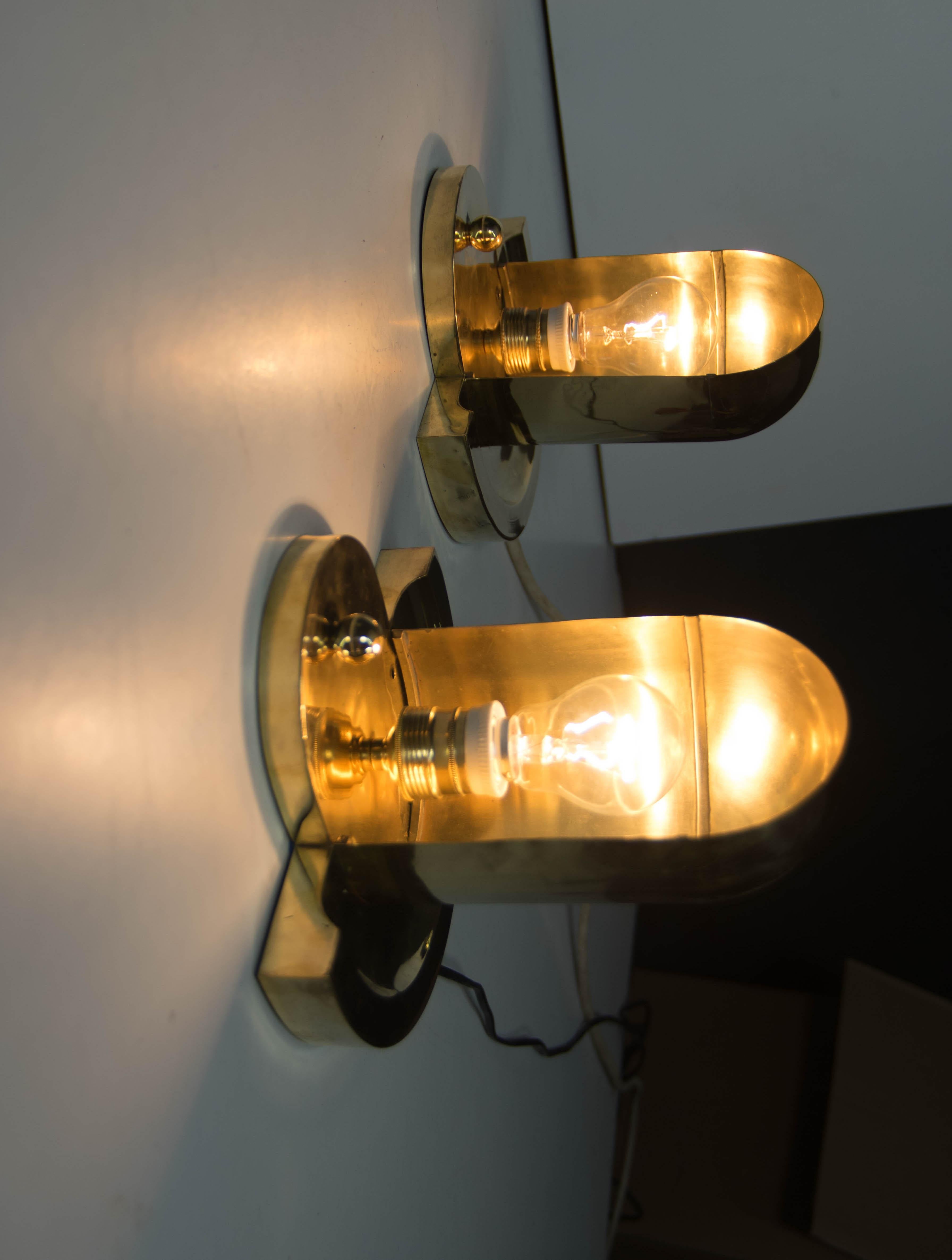 Set of Unique Cubistic Brass Wall Lamps, 1920s In Good Condition For Sale In Praha, CZ