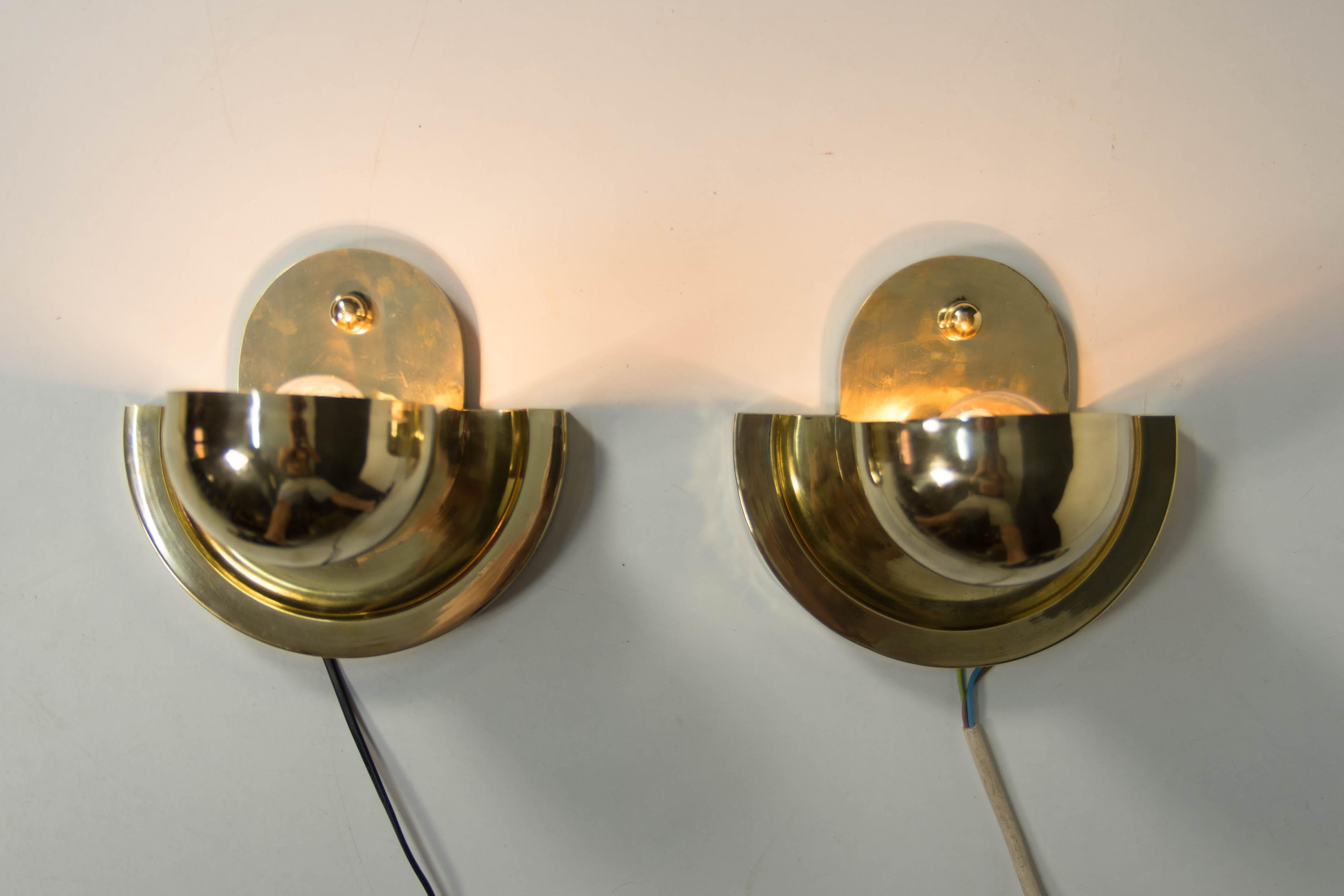 Set of Unique Cubistic Brass Wall Lamps, 1920s For Sale 1