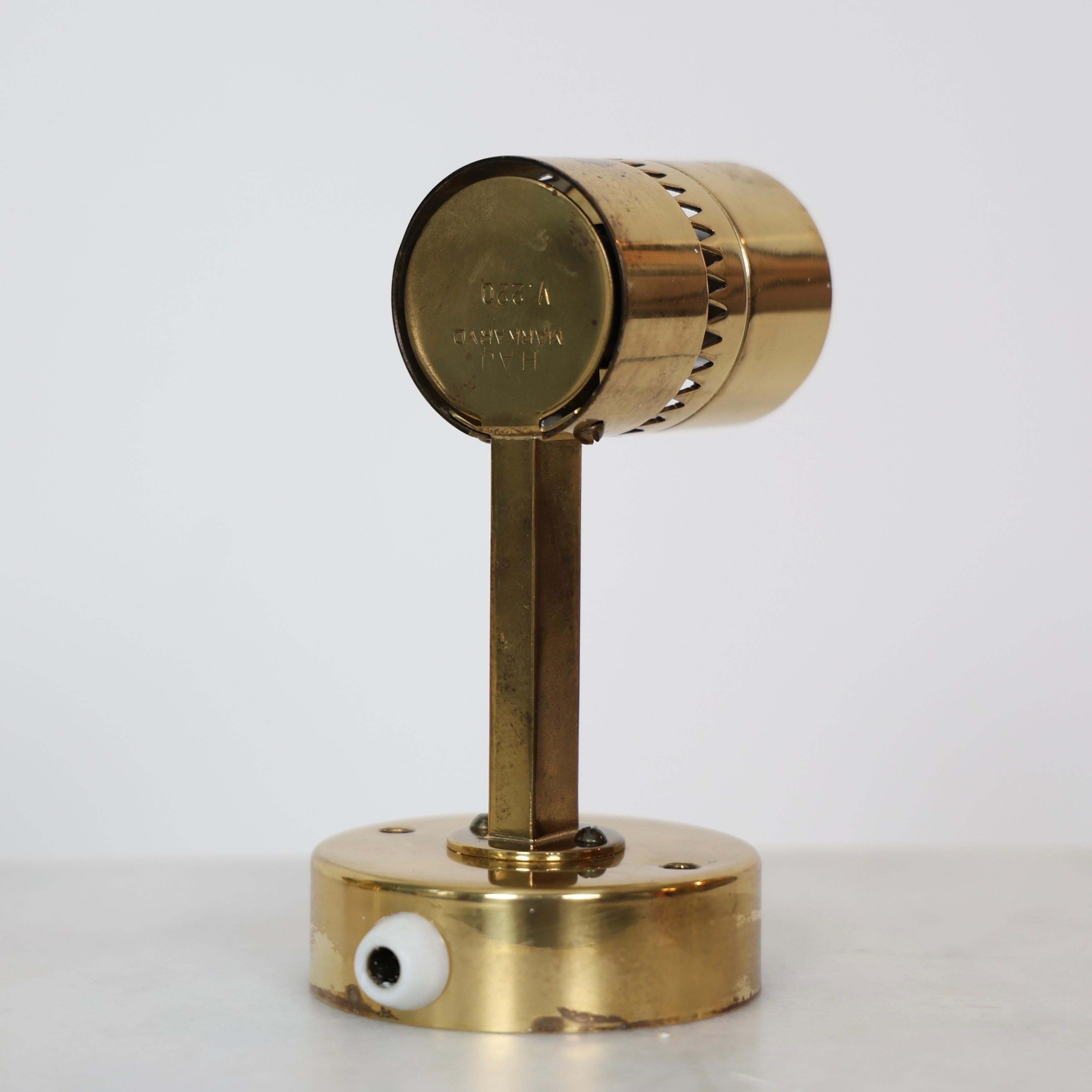 Suédois Set of V220 Sconces by Hans-Agne Jakobsson, 1960s, Sweden en vente