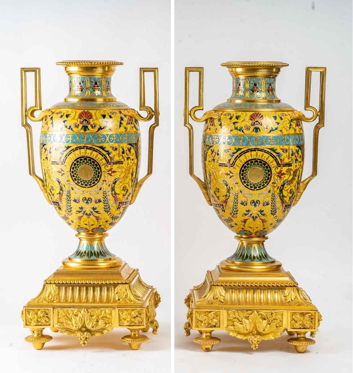 Set of Vases with Pompeian Decoration, 19 Century 4