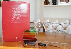 Satz sehr seltener Apple-Computerbrillen von 1982 zur Feier des 1-Milliarde-Dollar-Umsatzes