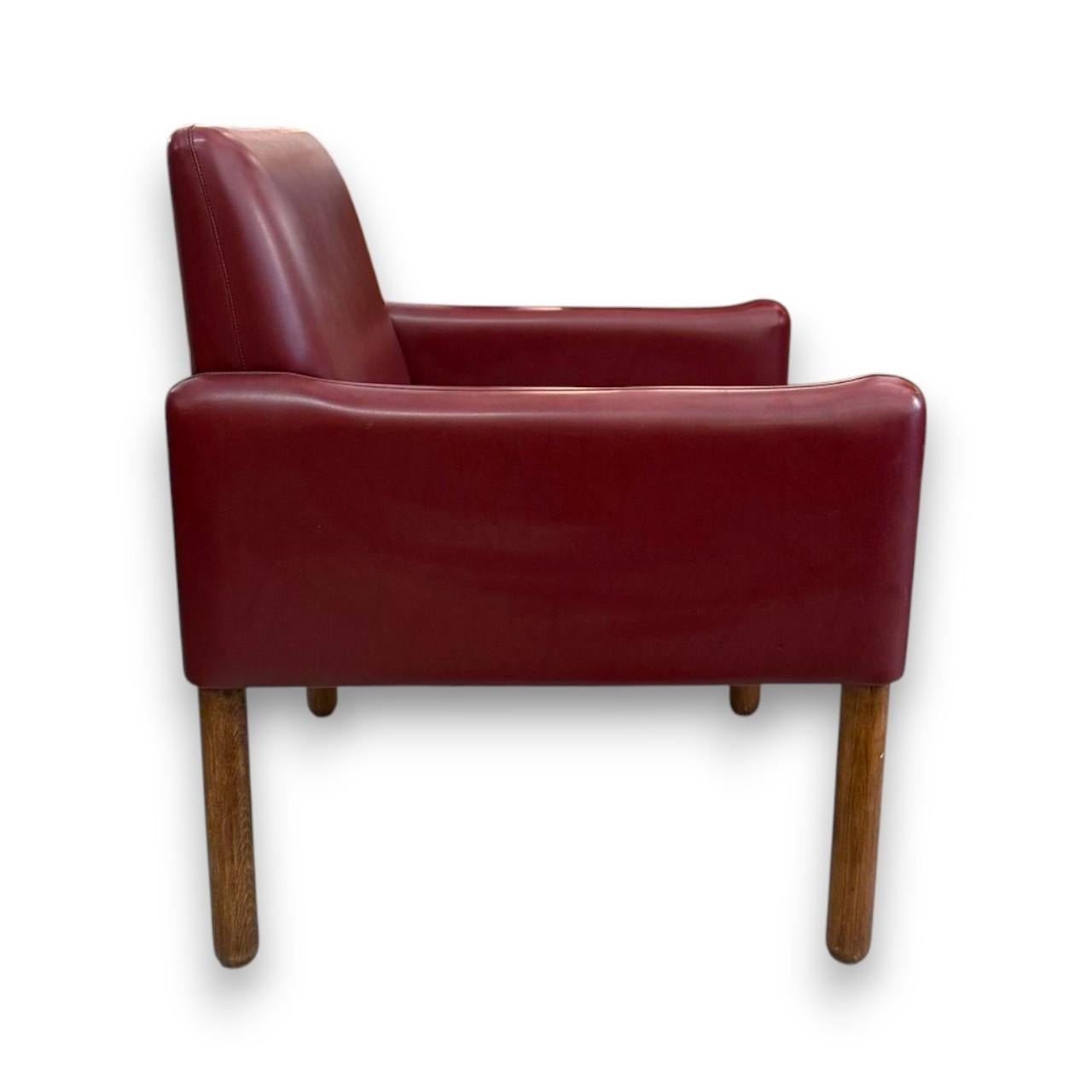 20th Century Set of Vico Magistretti Lounge Chairs for Cassina Model 896, Italy, 1960s For Sale