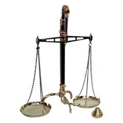 Jeu de balances en laiton de l'époque victorienne