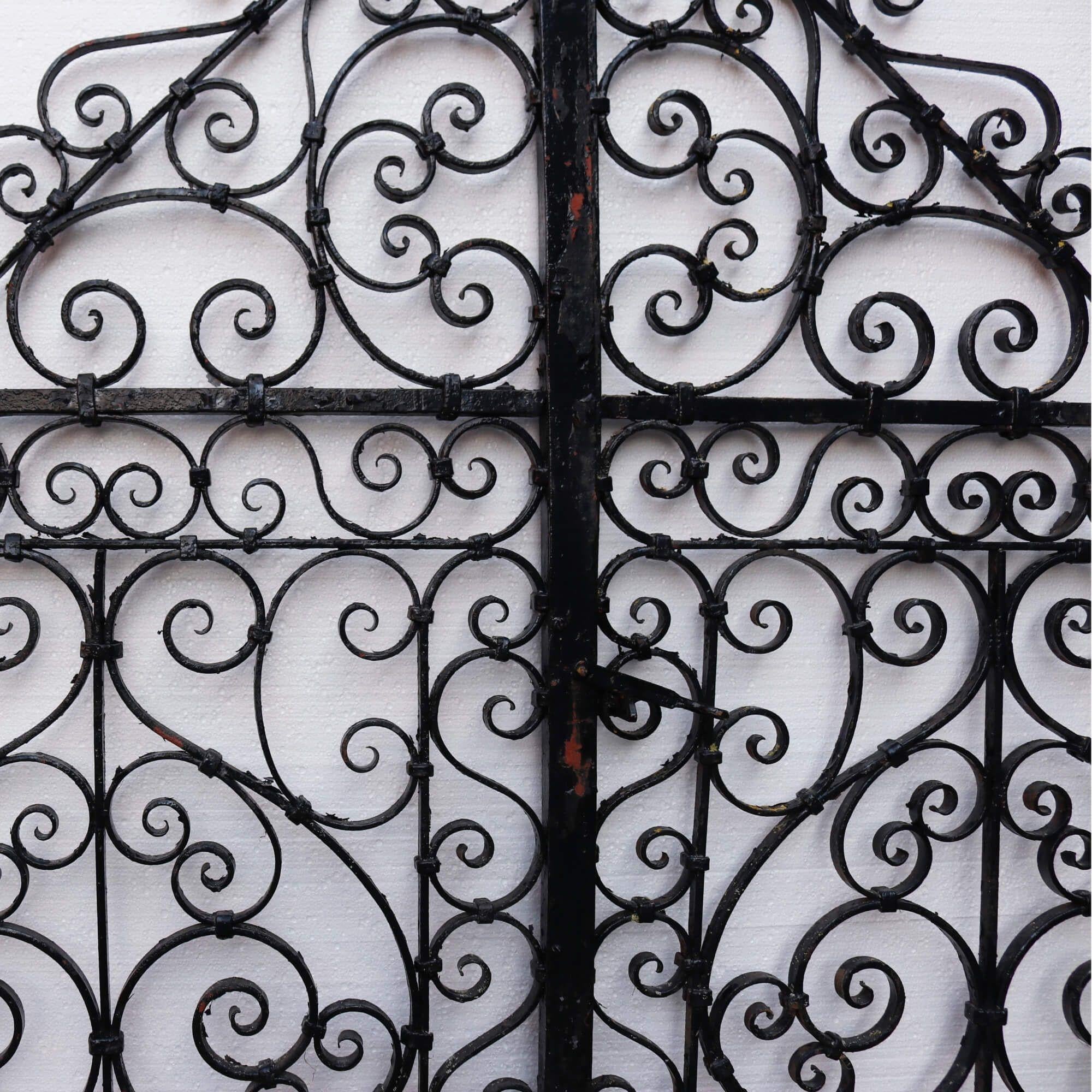 Set of Victorian Wrought Iron Scroll Pedestrian Gates For Sale 1