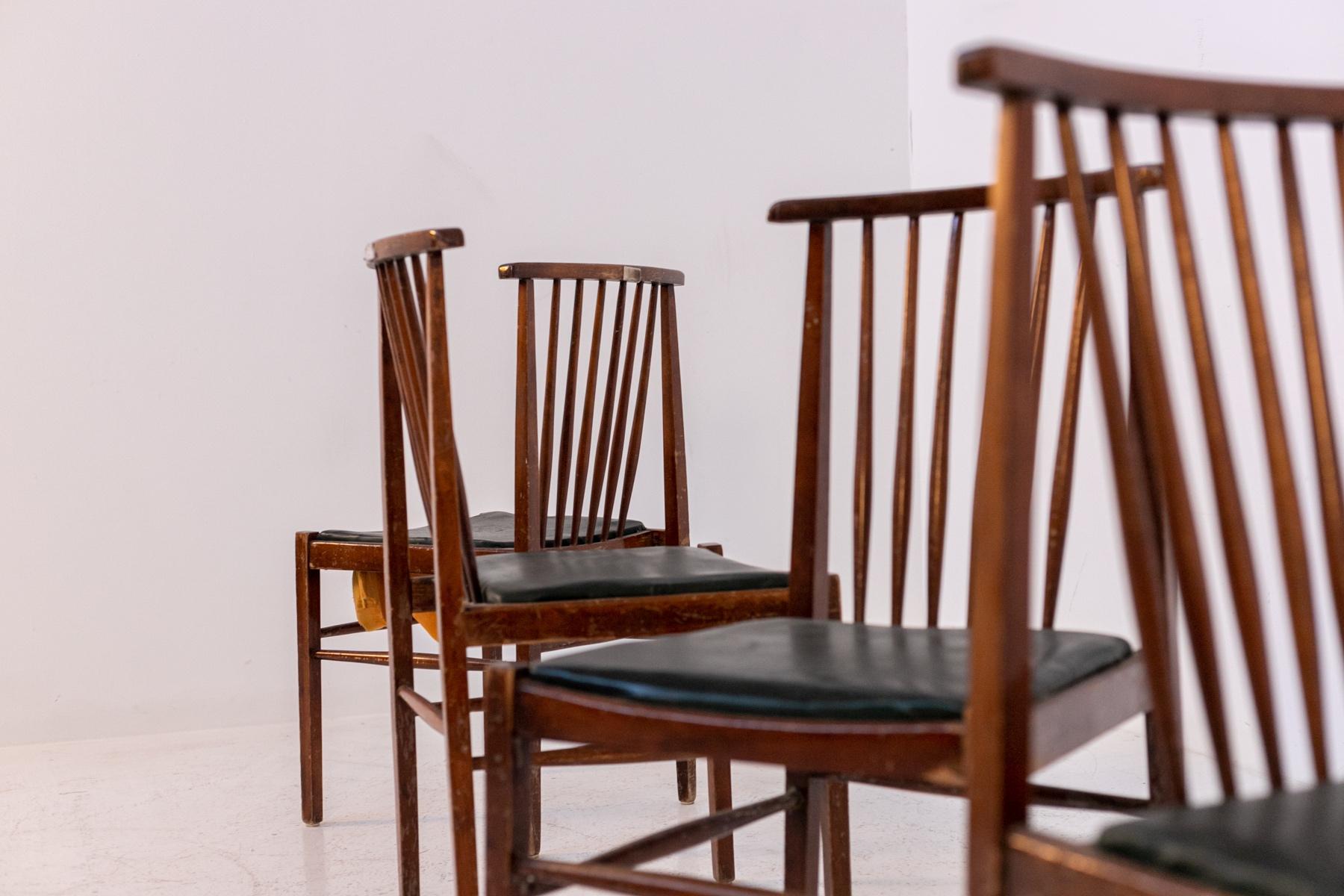 Italian Set of Vintage American Leather and Wood Chairs For Sale