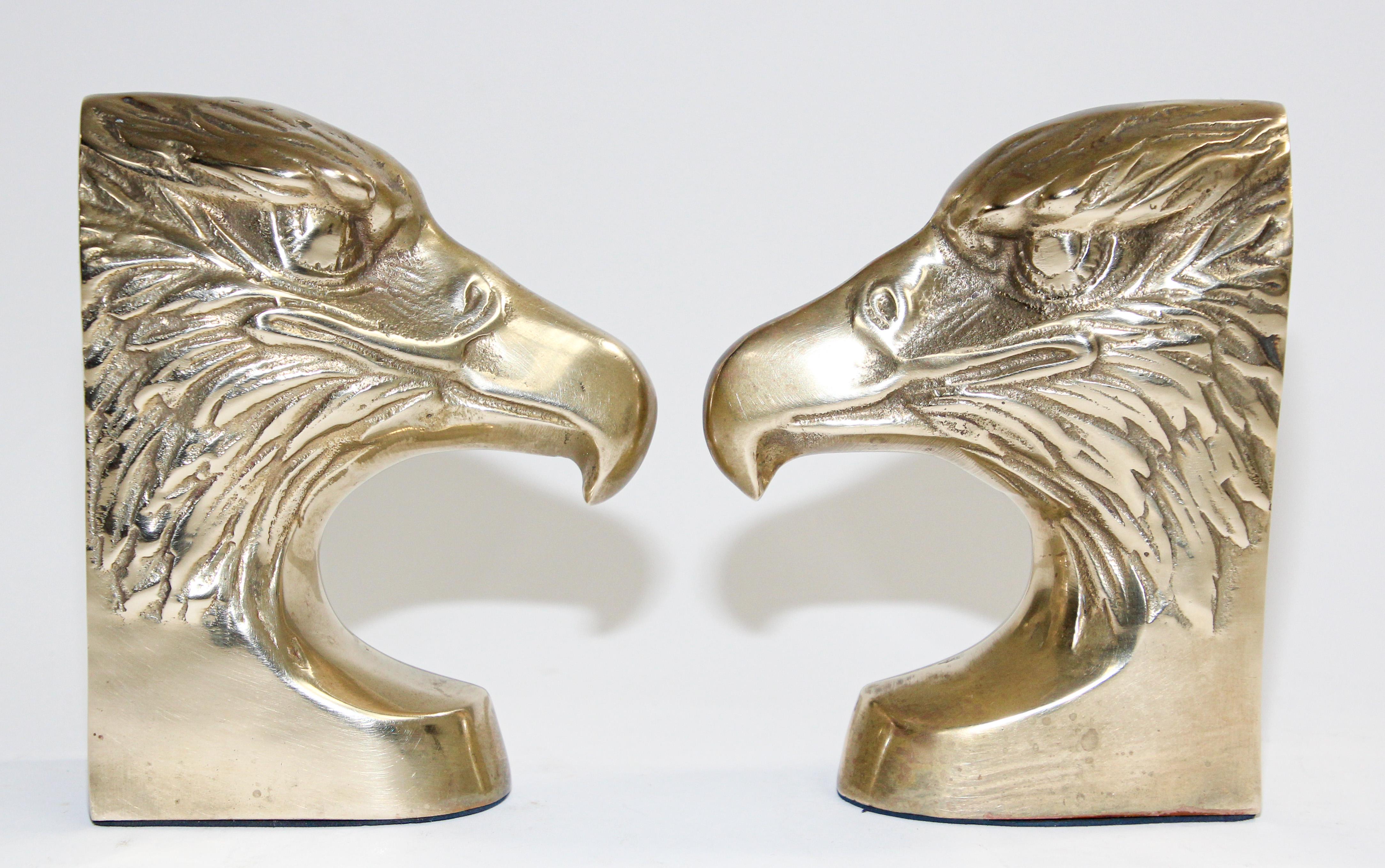 Set of Vintage Cast Brass Sculpture of Eagle Head Bookends In Good Condition In North Hollywood, CA