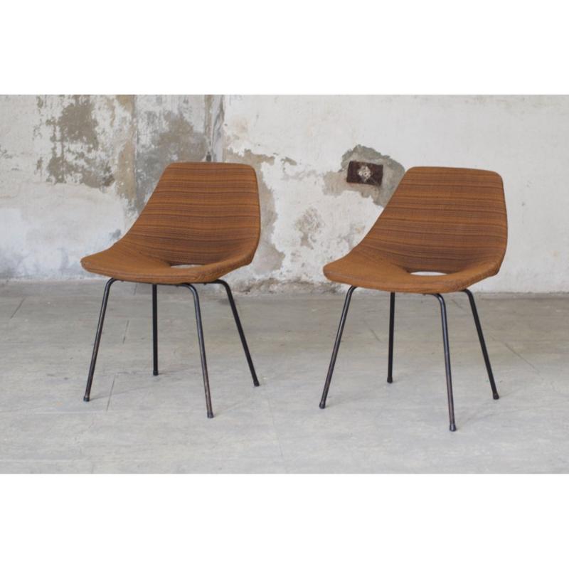 Set di sedie vintage di Pierre Guariche per Steiner, 1965 in vendita 8