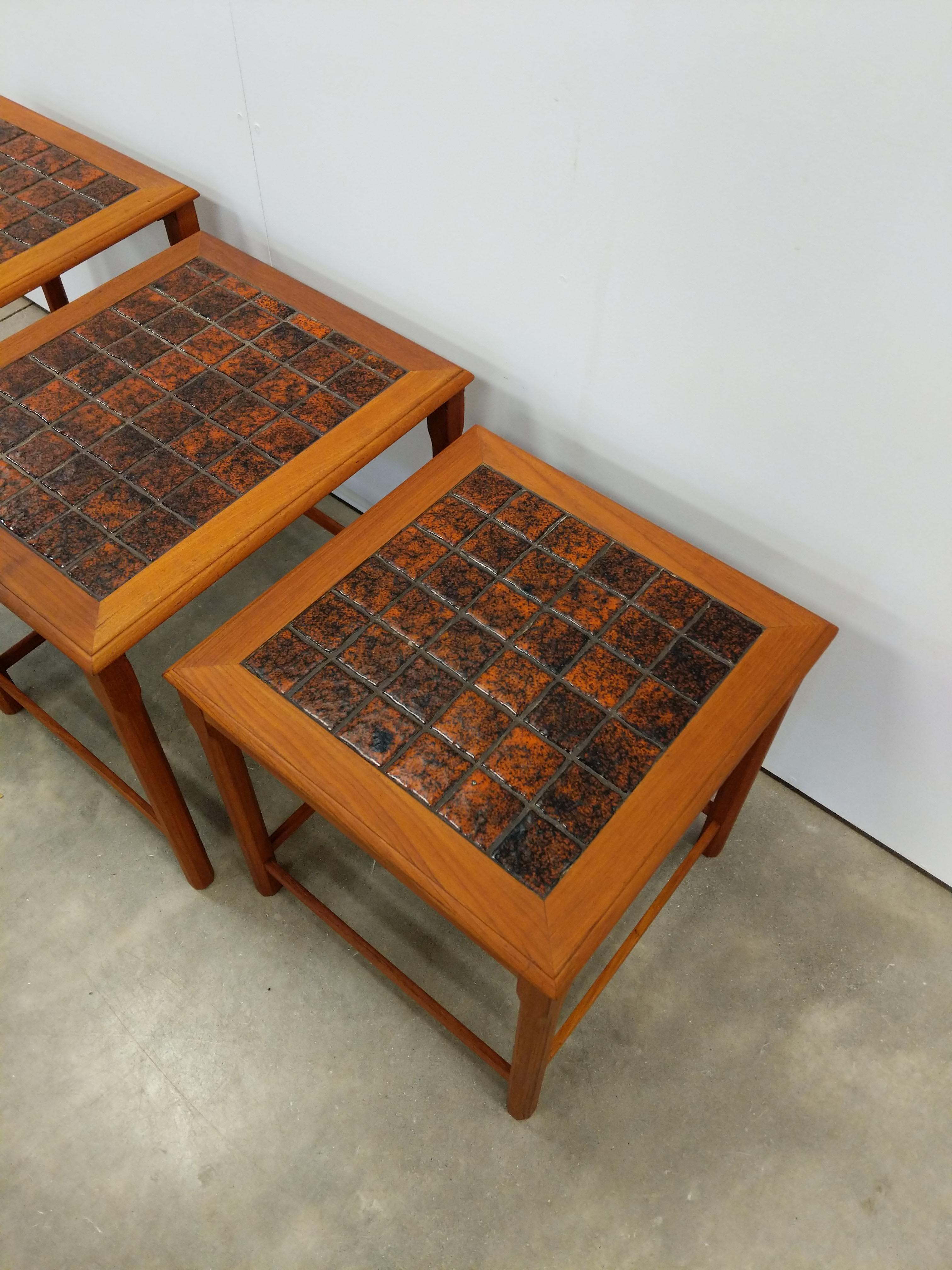 Set of Vintage Danish Modern Teak and Tile Nesting Tables In Good Condition For Sale In Gardiner, NY
