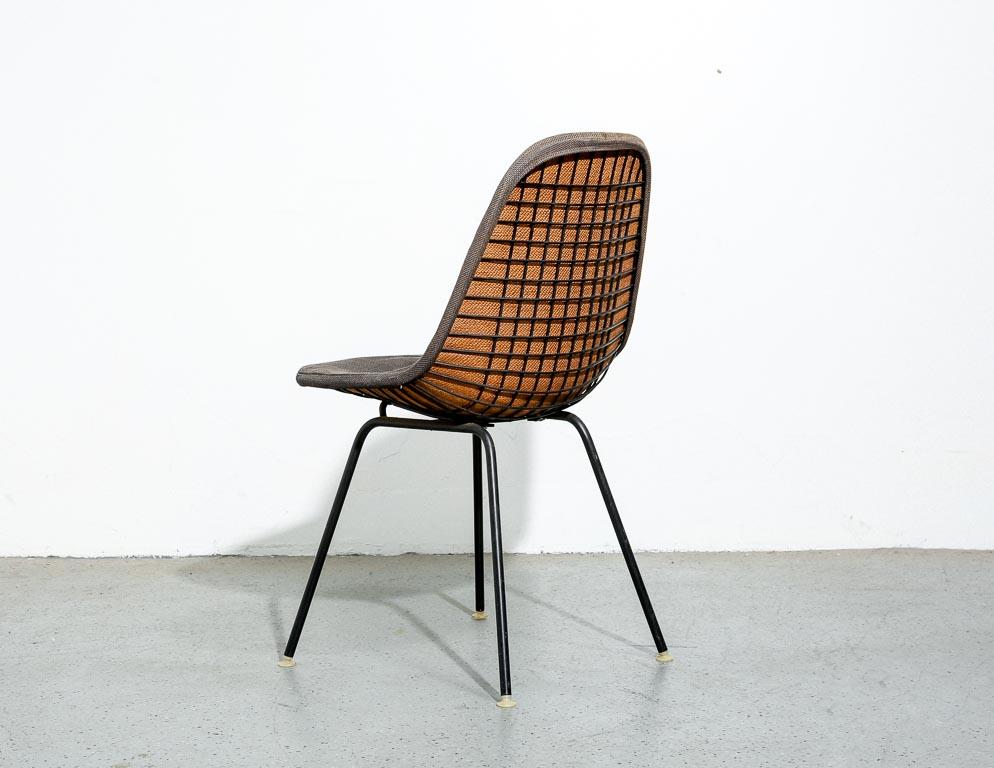 Eames - Ensemble de chaises de salle à manger vintage DKX en vente 1